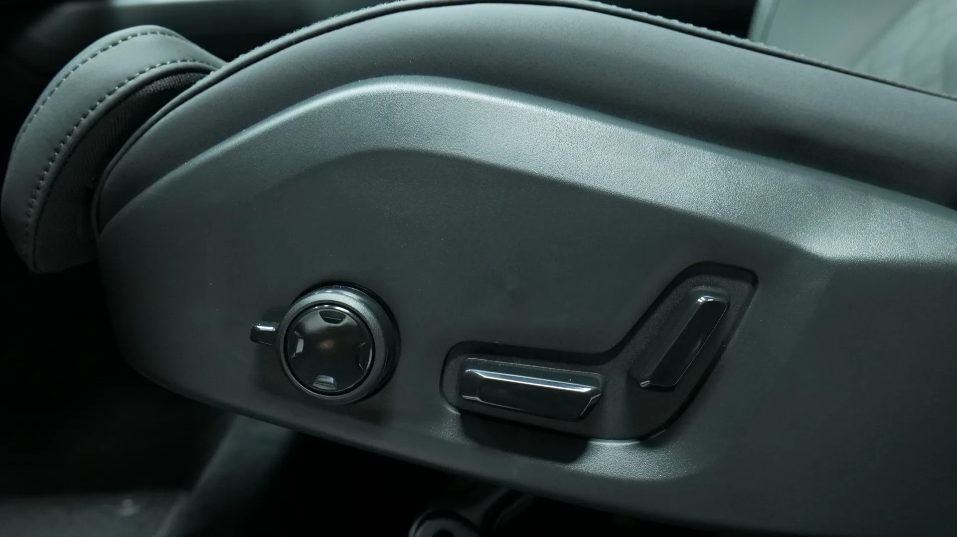 Autokuva 11 - LTP-757