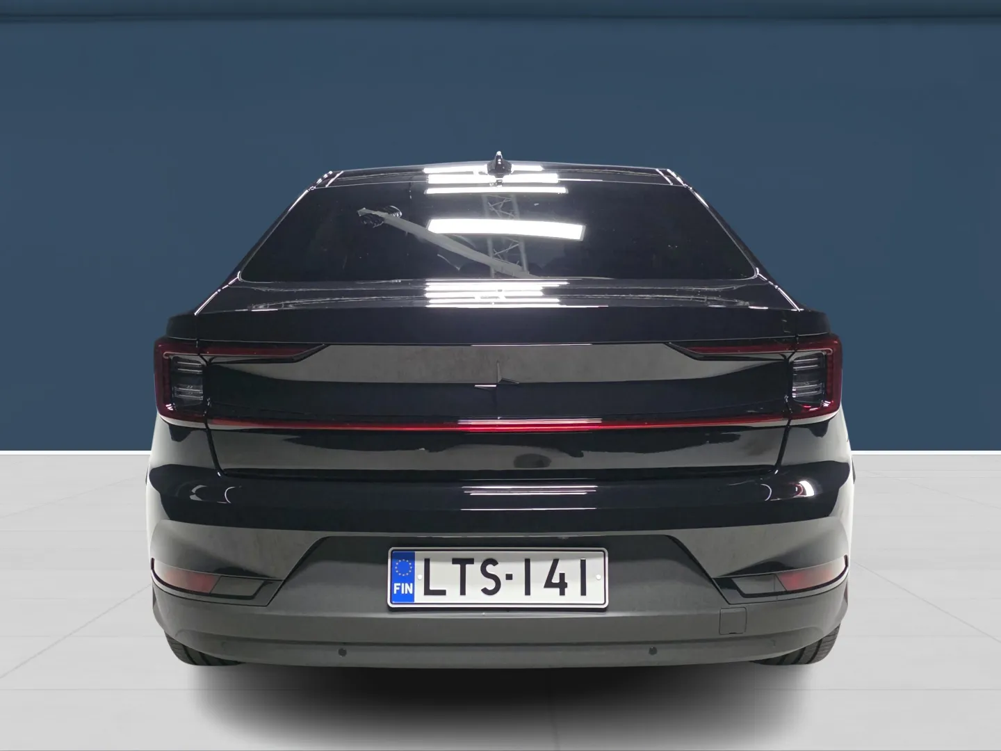 Autokuva 5 - LTS-141