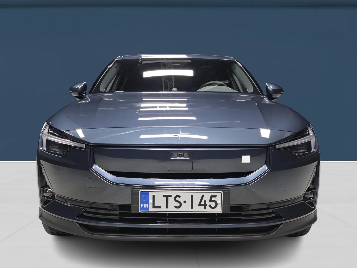 Autokuva 2 - LTS-145
