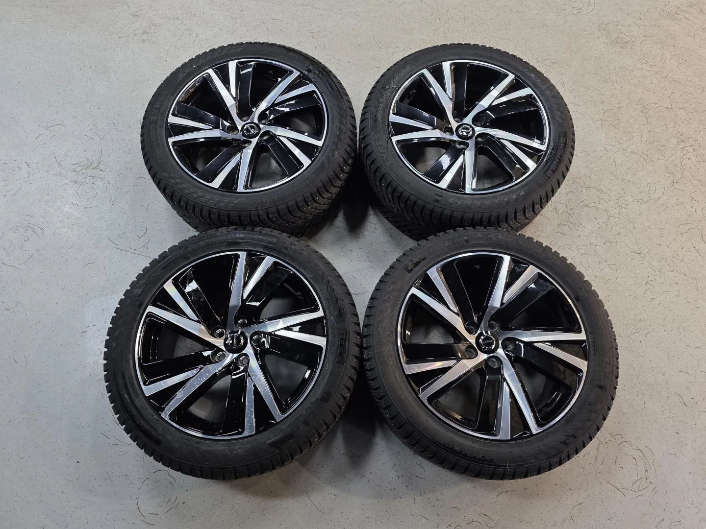 Autokuva 12 - LVP-969