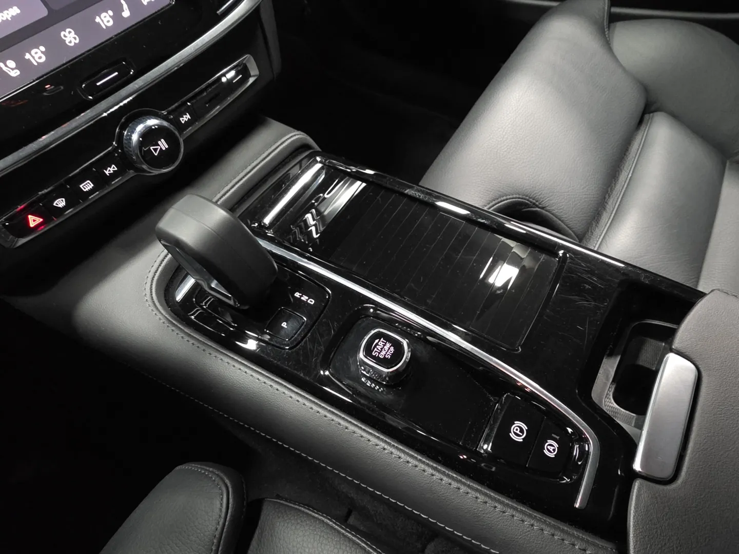 Autokuva 14 - LVP-969