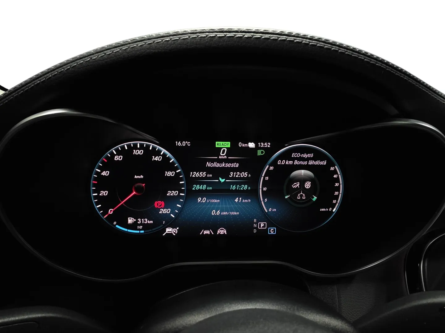 Autokuva 7 - MNU-466