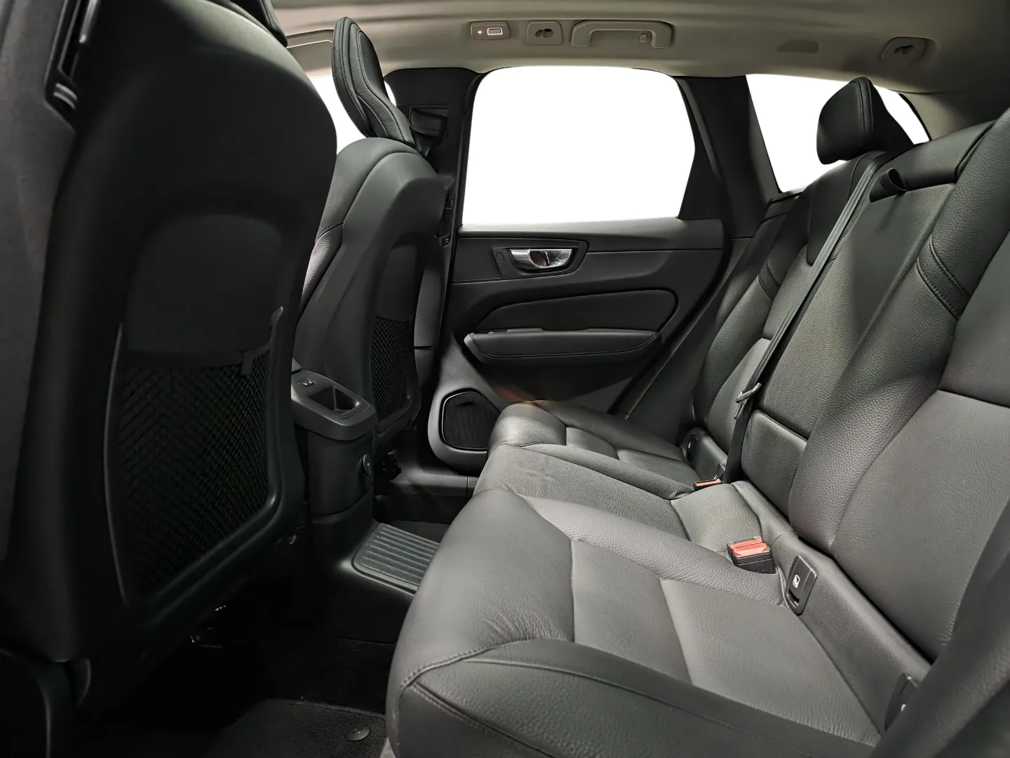 Autokuva 9 - MOH-404