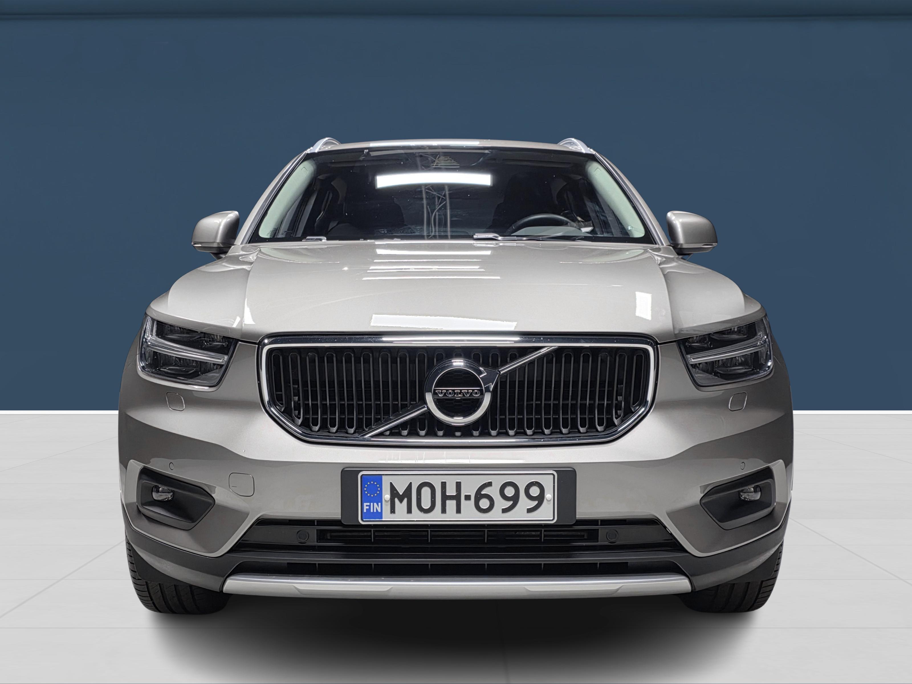 Volvo XC40 T2 Business Edition aut 2022, kuva 2/17