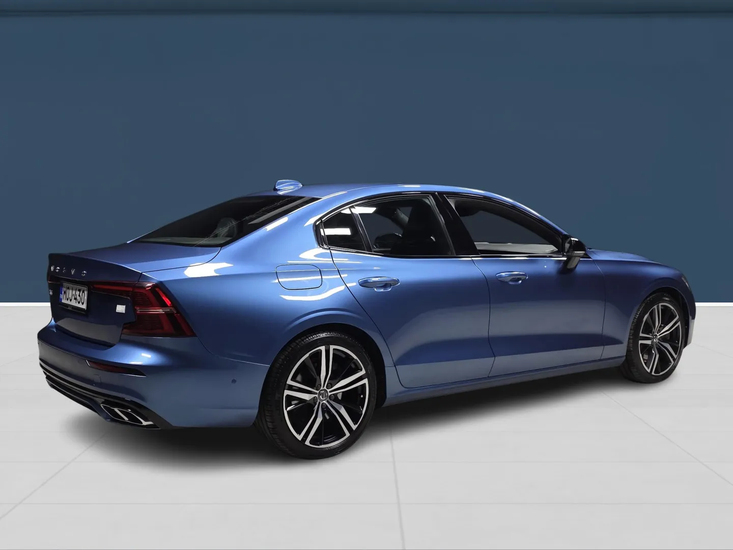 Autokuva 4 - MOJ-430