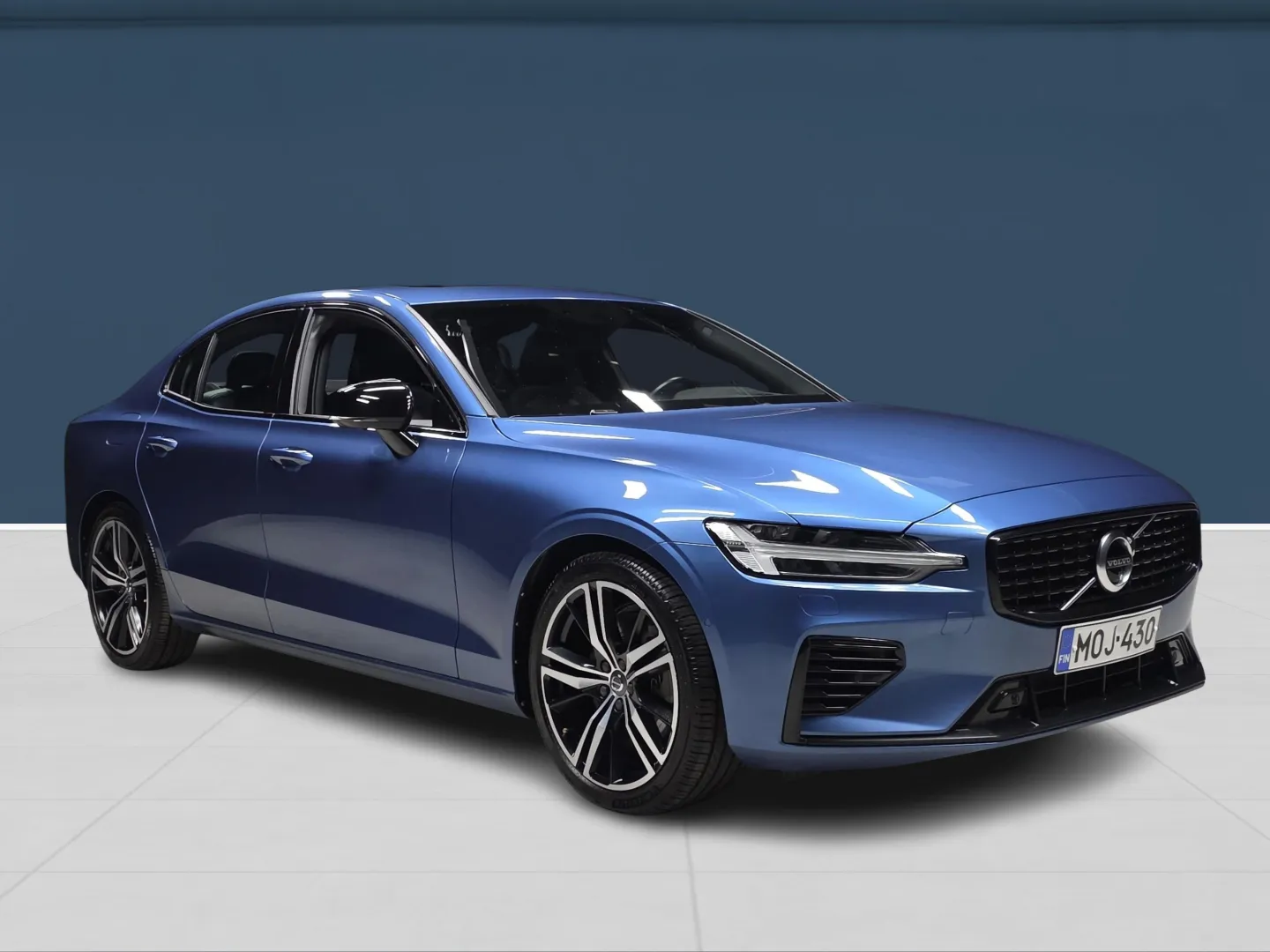 Autokuva 3 - MOJ-430