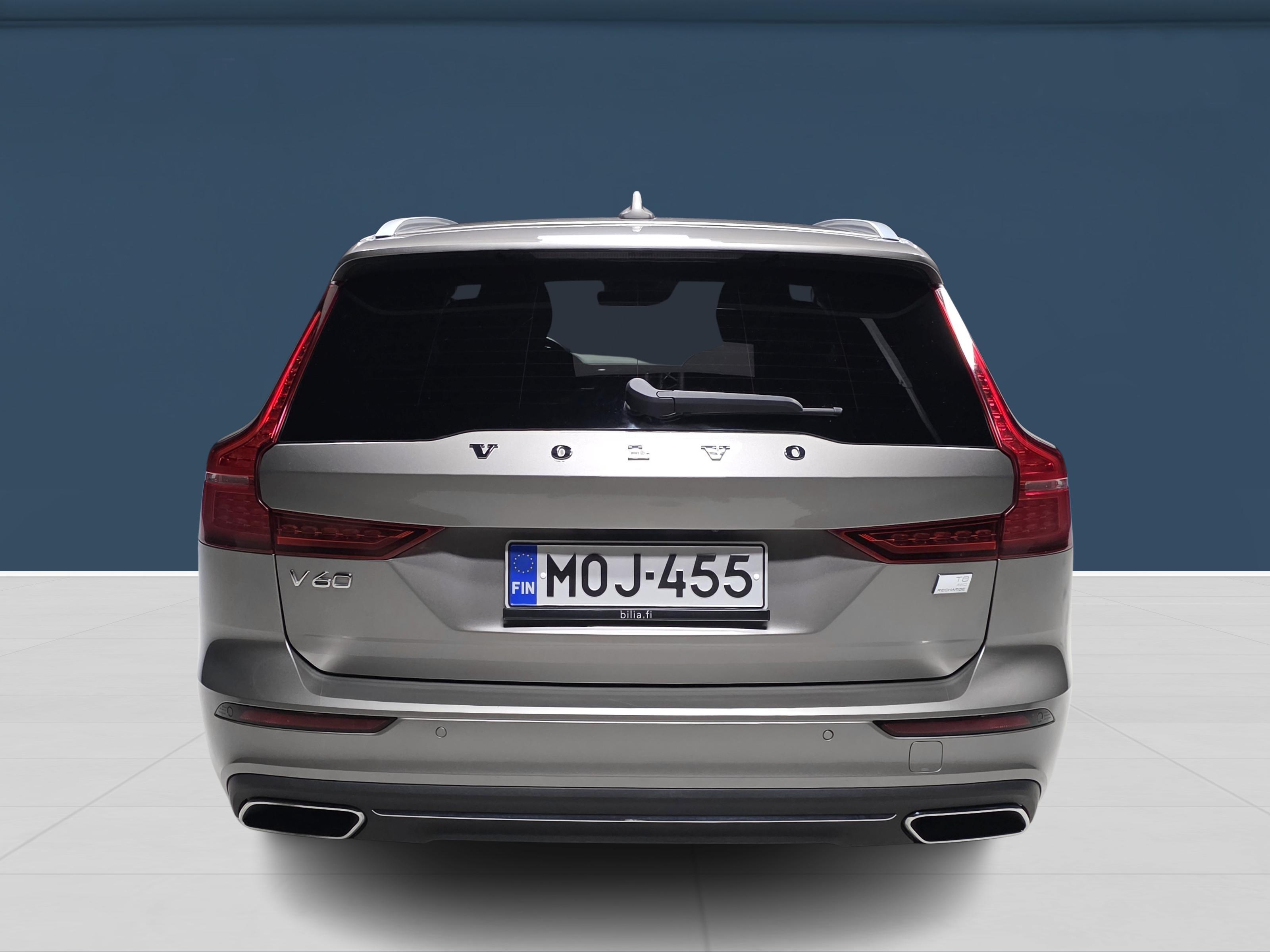 Volvo V60 2022, photo 5/18