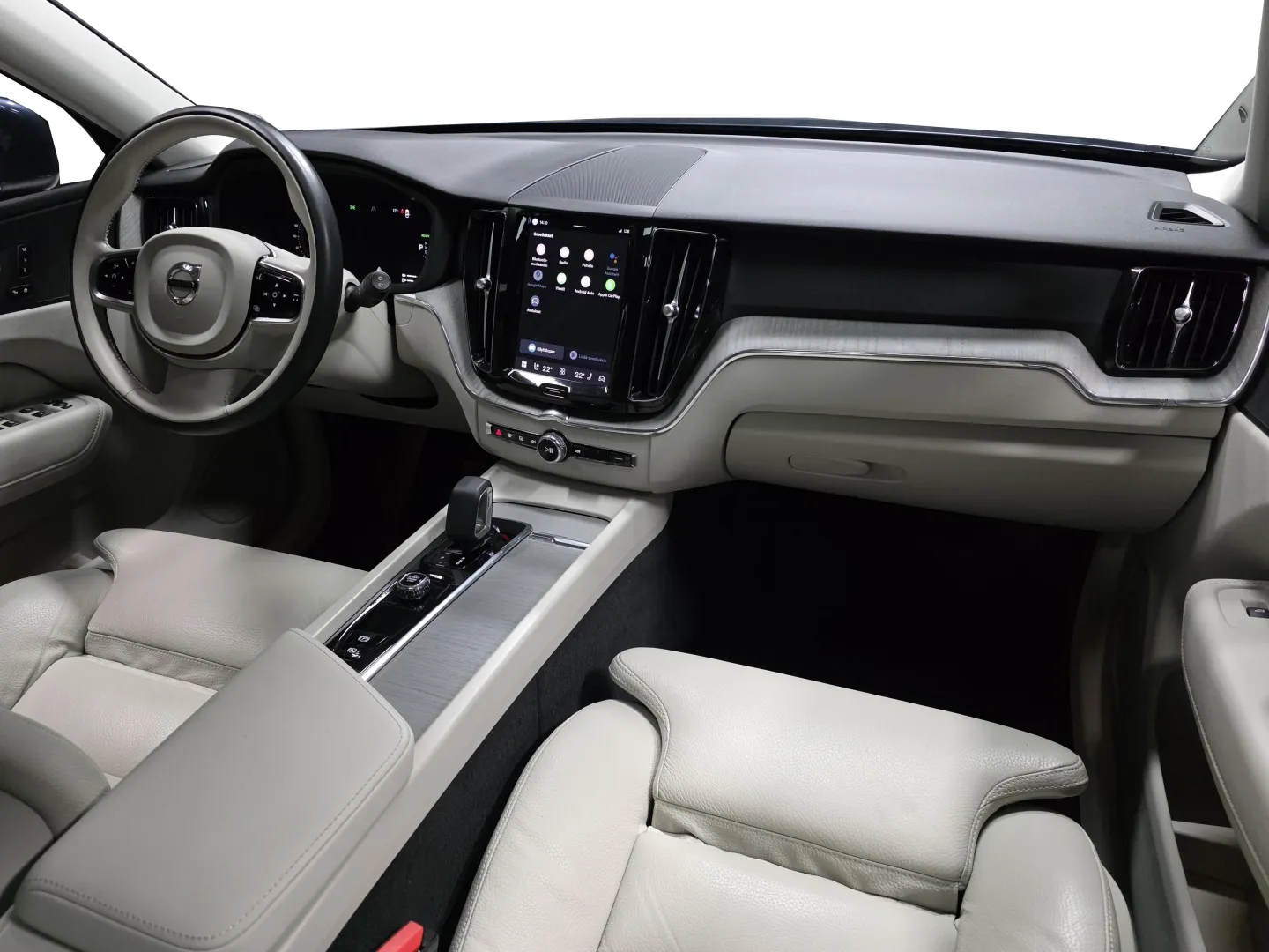 Autokuva 17 - MON-286