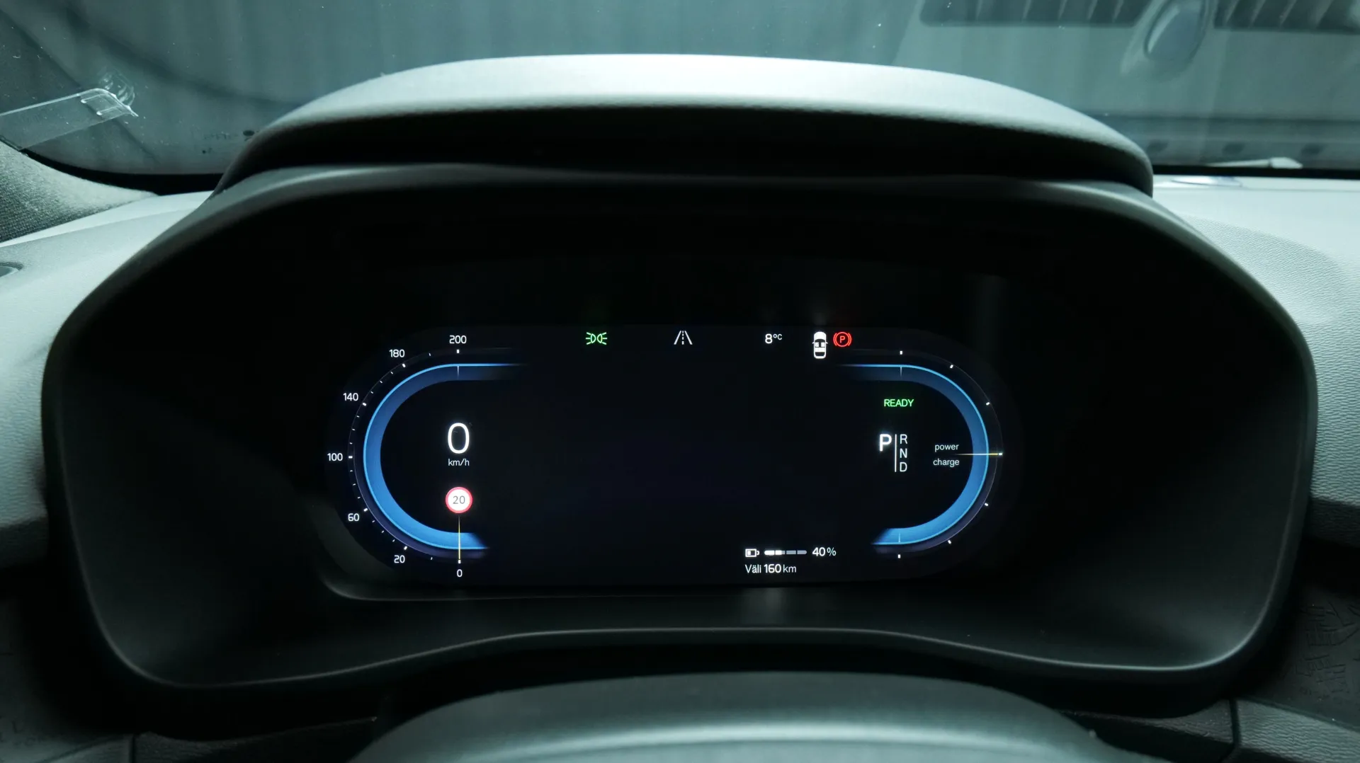 Autokuva 6 - MOO-295