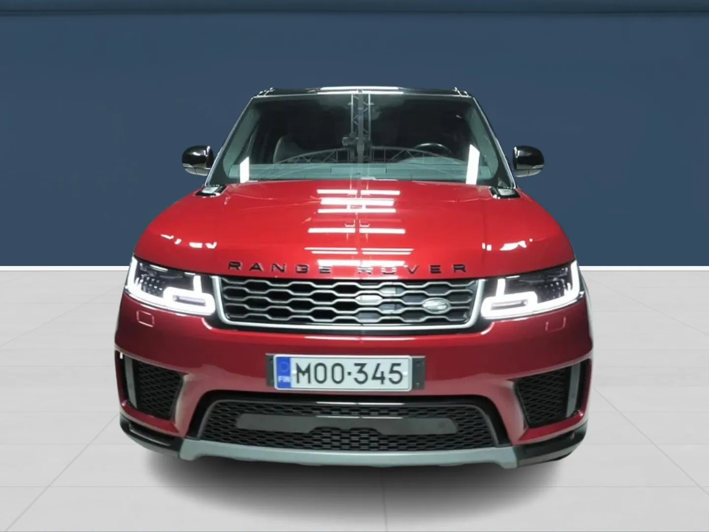 Autokuva 2 - MOO-345