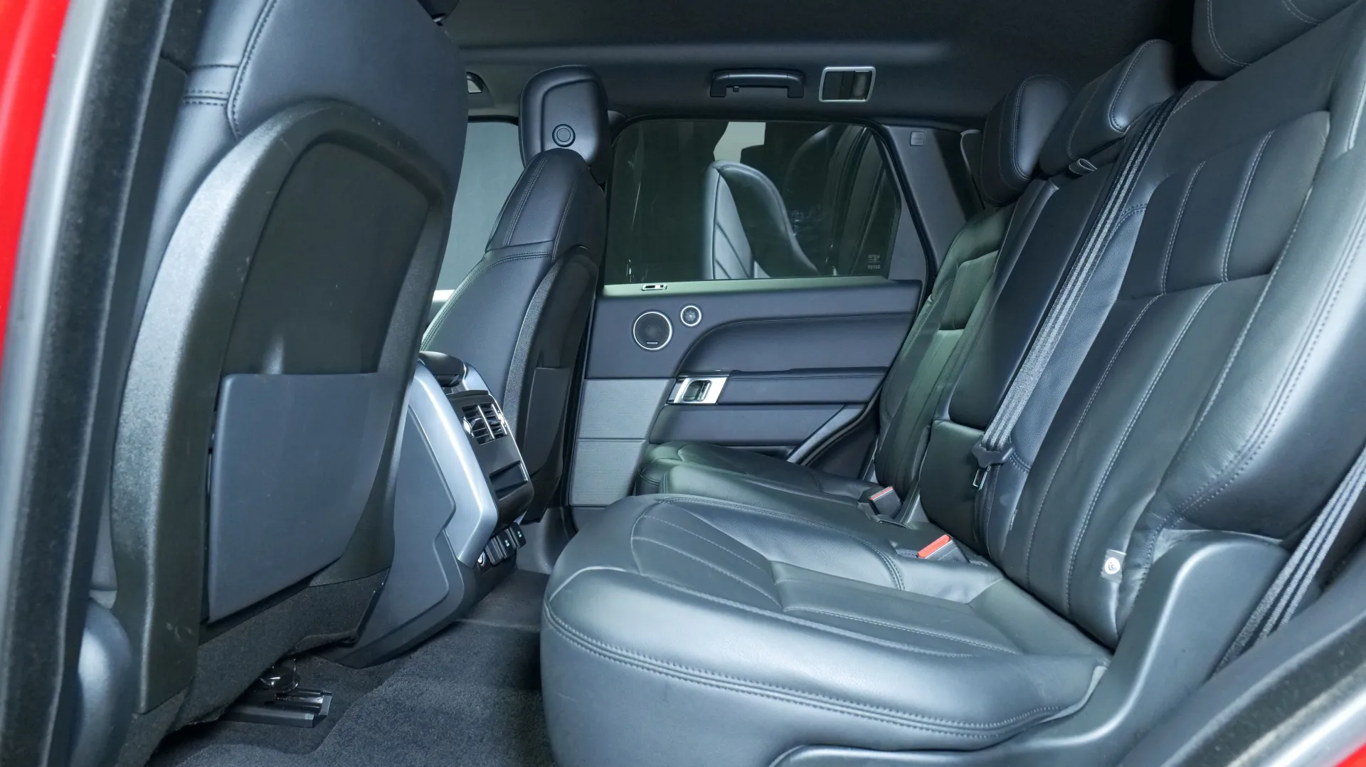 Autokuva 15 - MOO-345