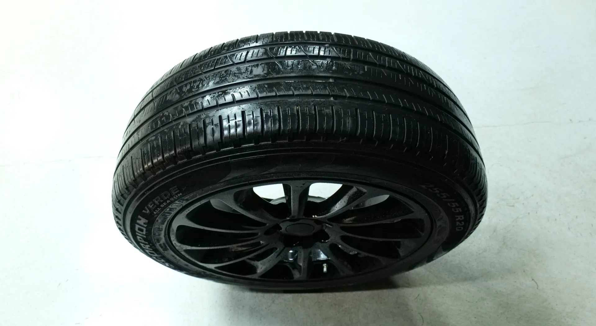 Autokuva 19 - MOO-345