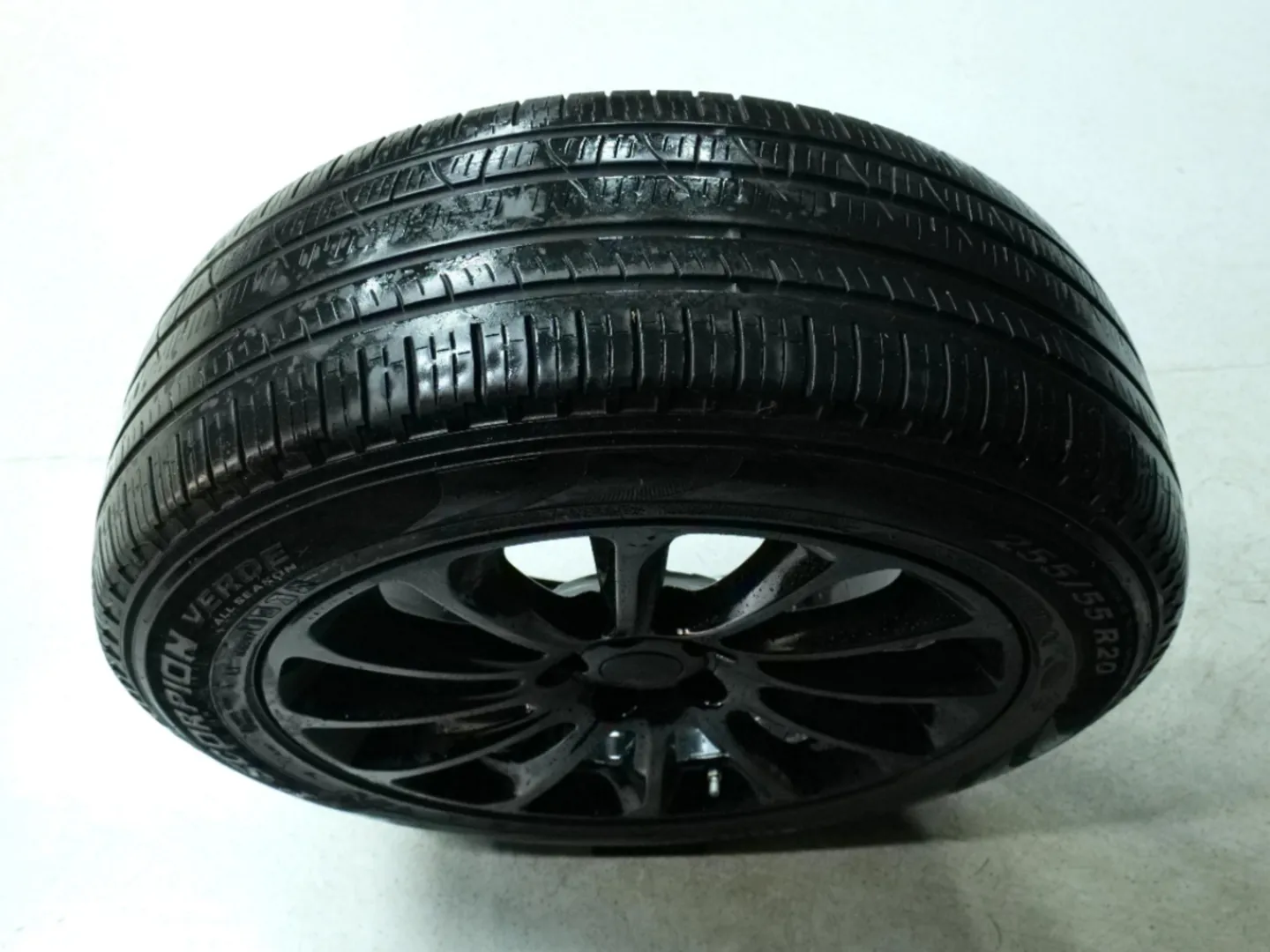 Autokuva 14 - MOO-345