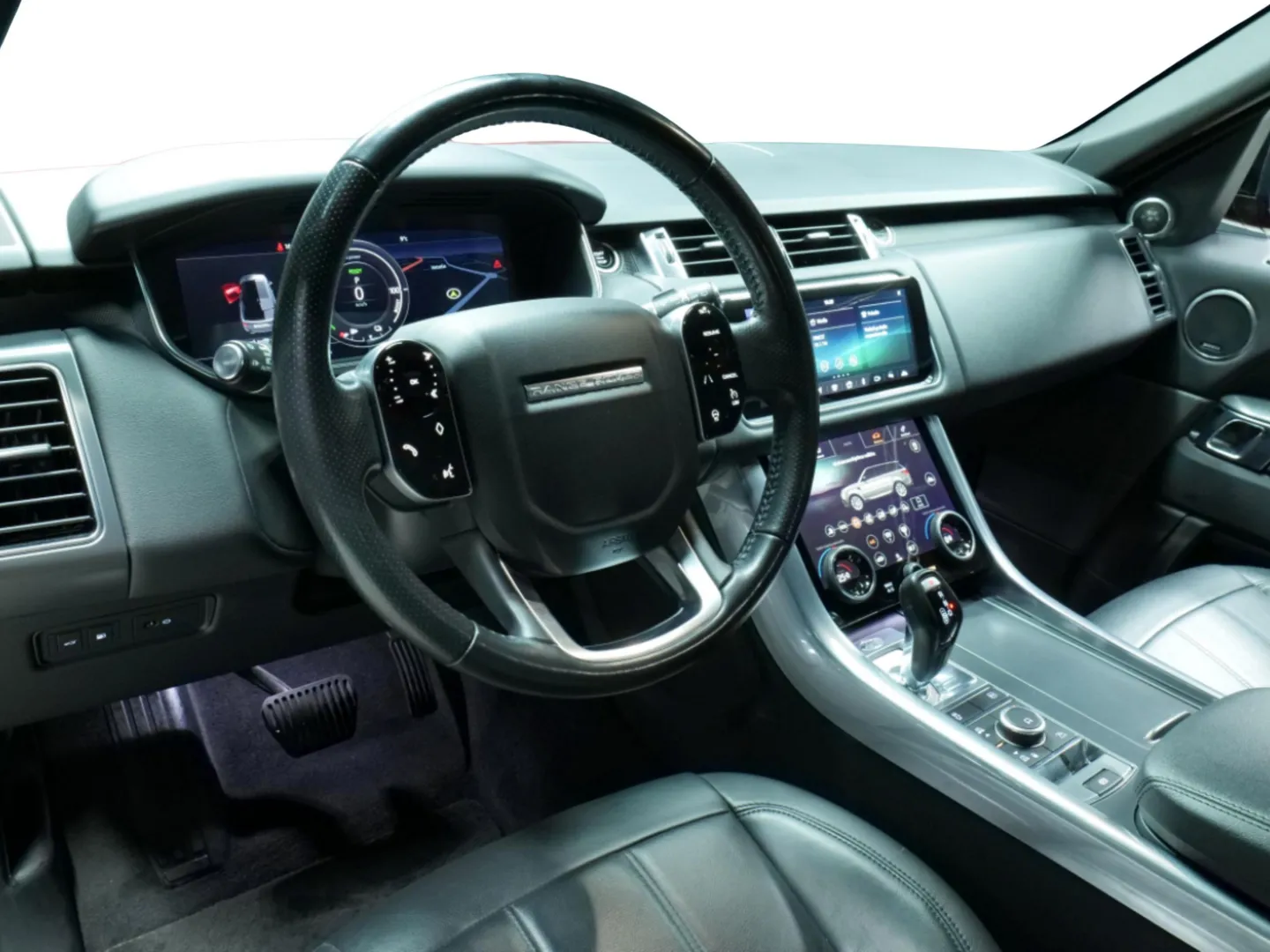 Autokuva 8 - MOO-345