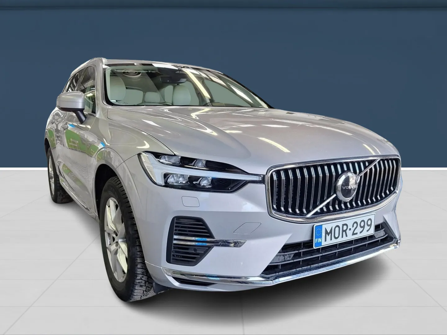 Autokuva 2 - MOR-299