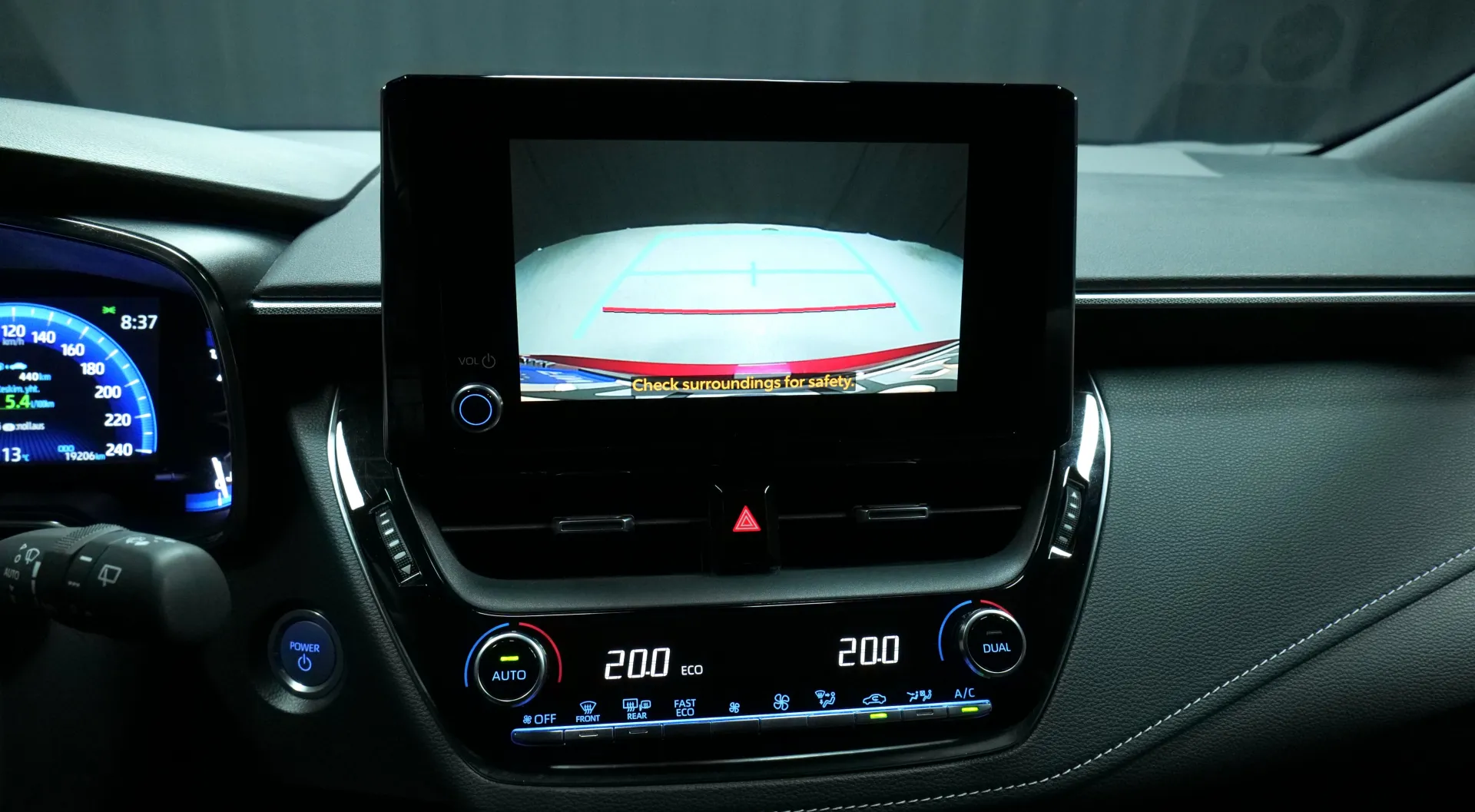 Autokuva 7 - MOR-936