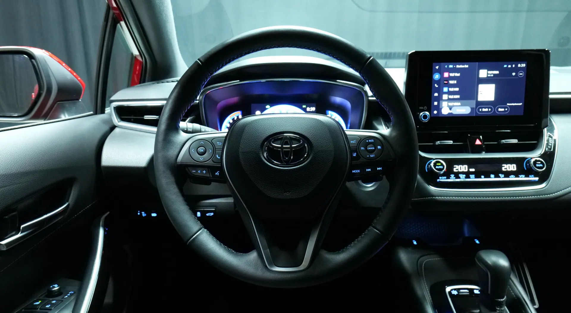 Autokuva 13 - MOR-936