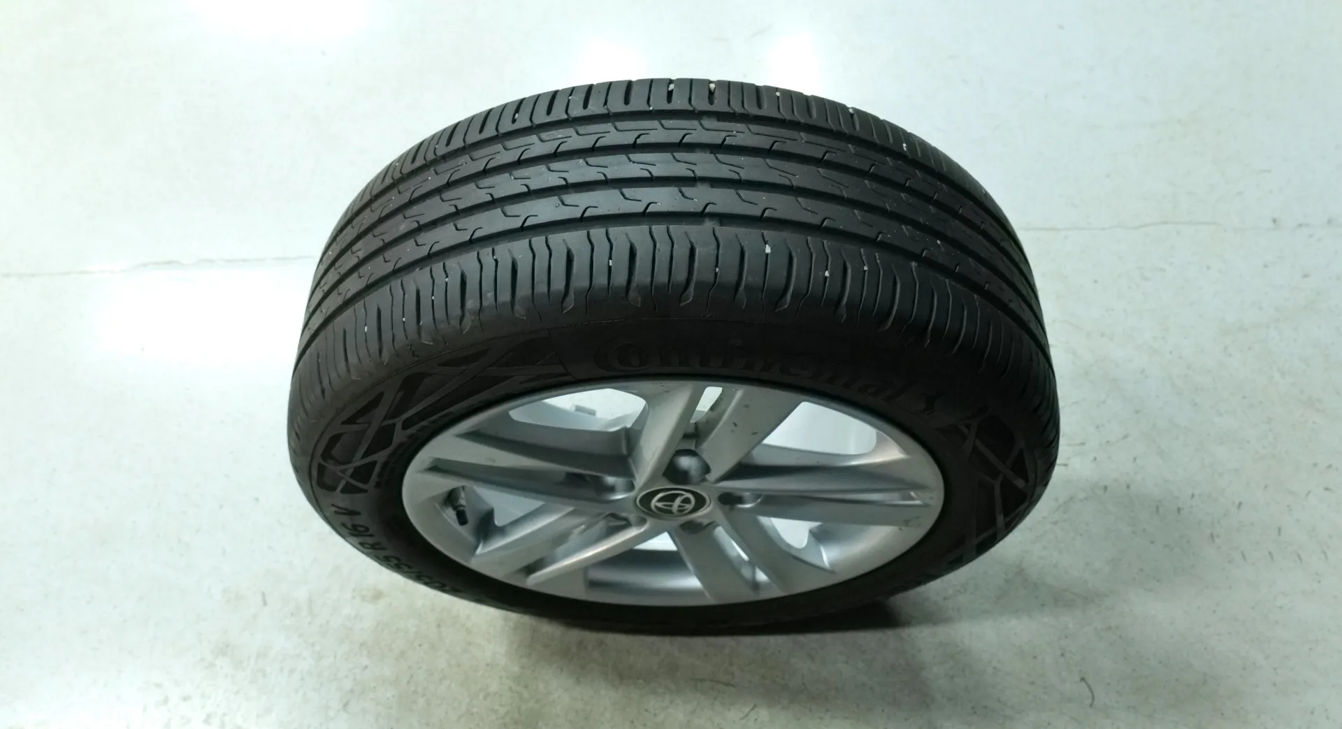 Autokuva 18 - MOR-936