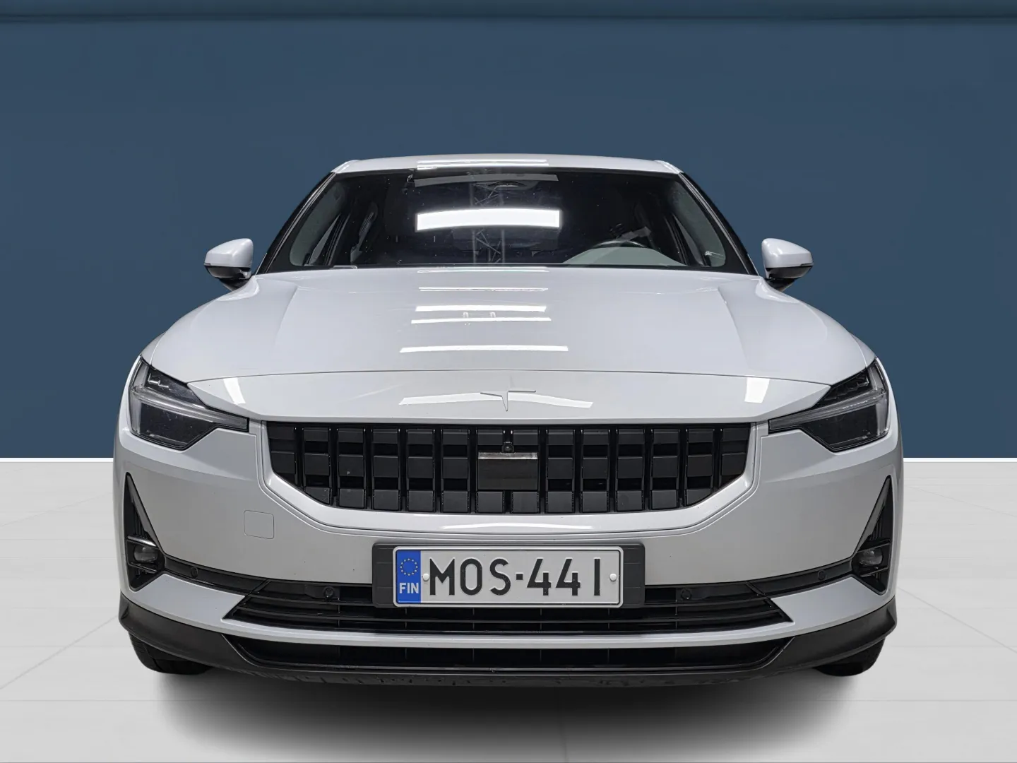 Autokuva 2 - MOS-441