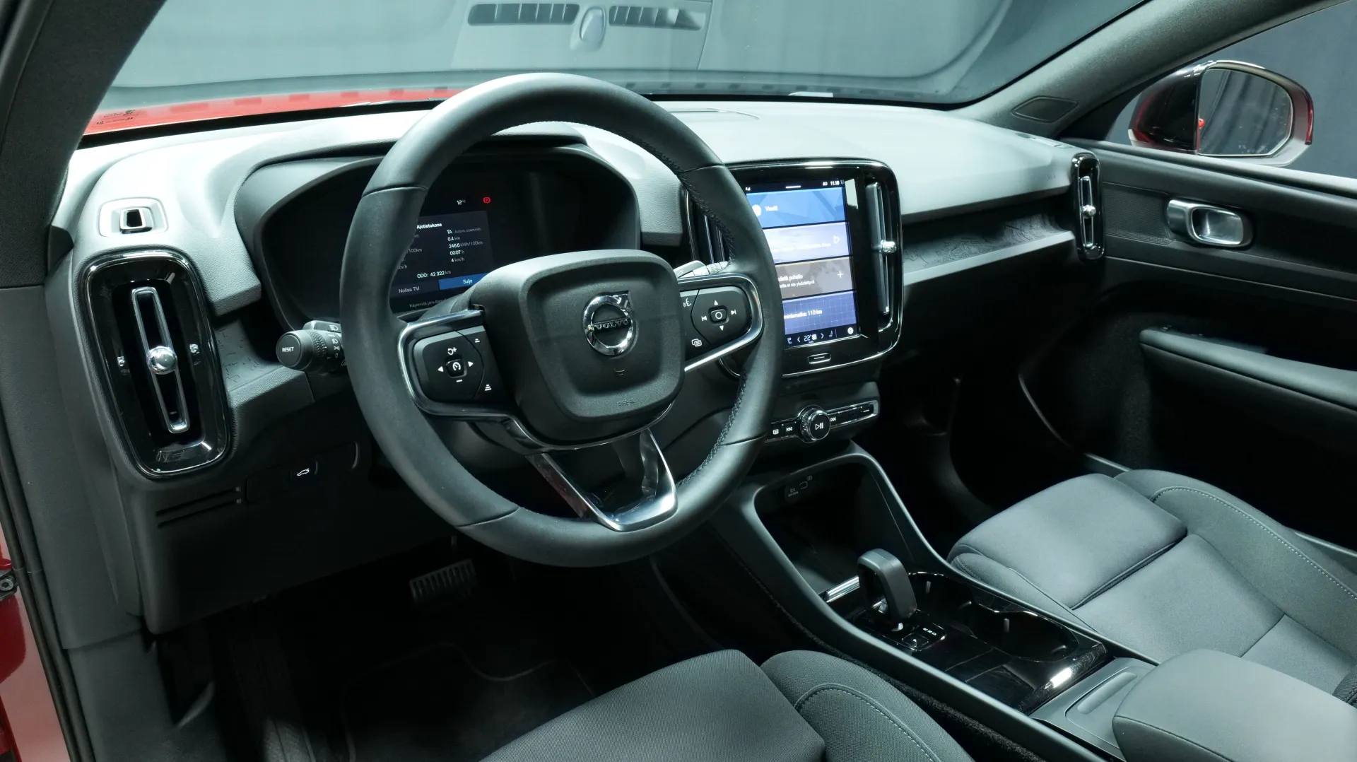 Autokuva 11 - MOS-542