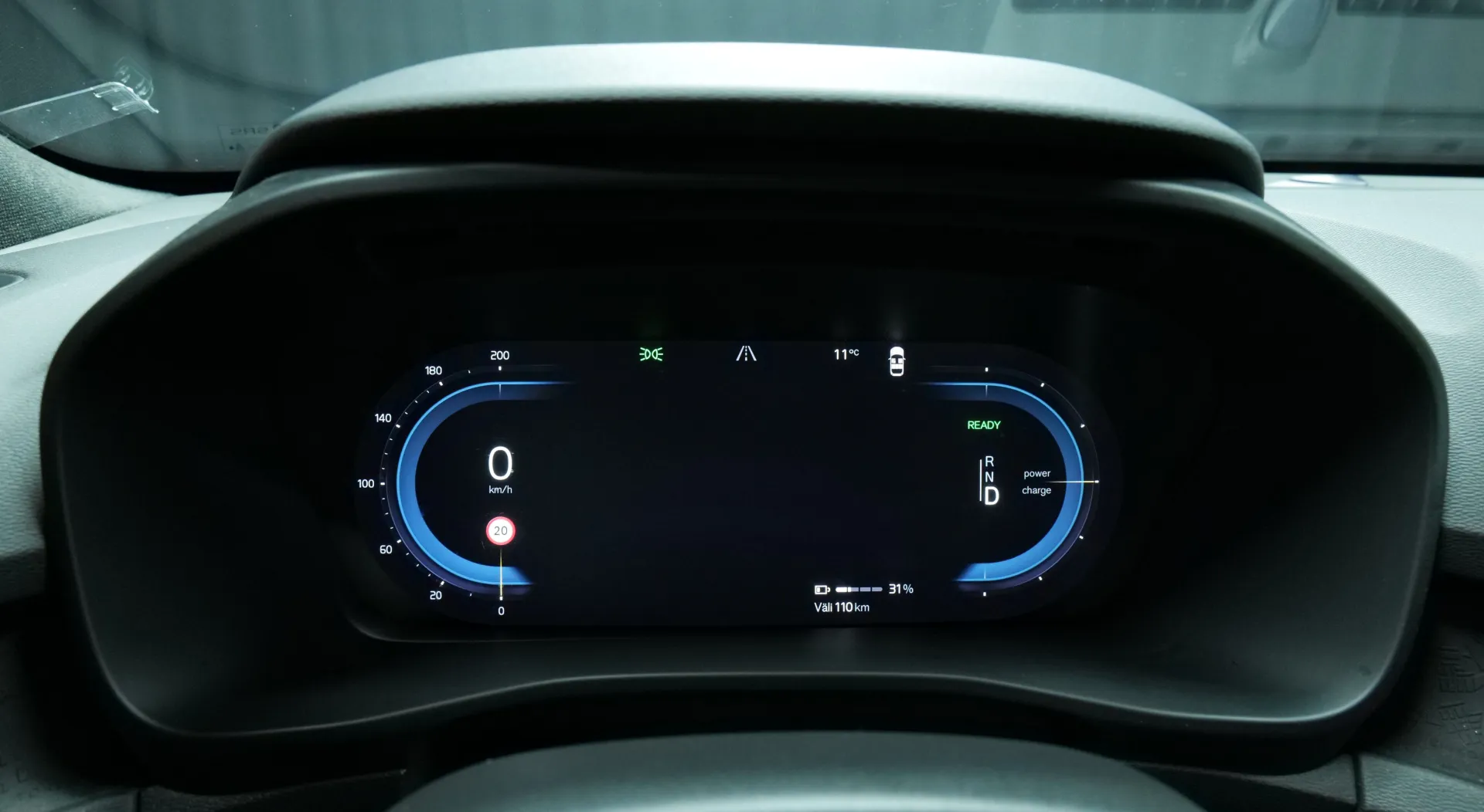 Autokuva 6 - MOS-542