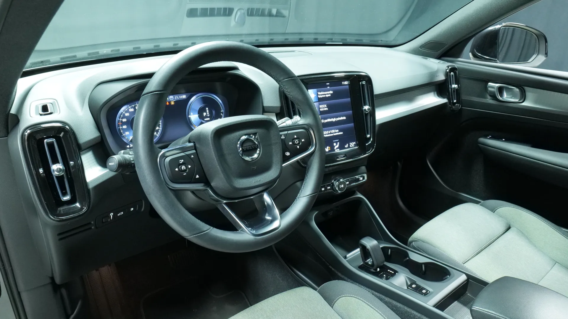 Autokuva 11 - MOS-941