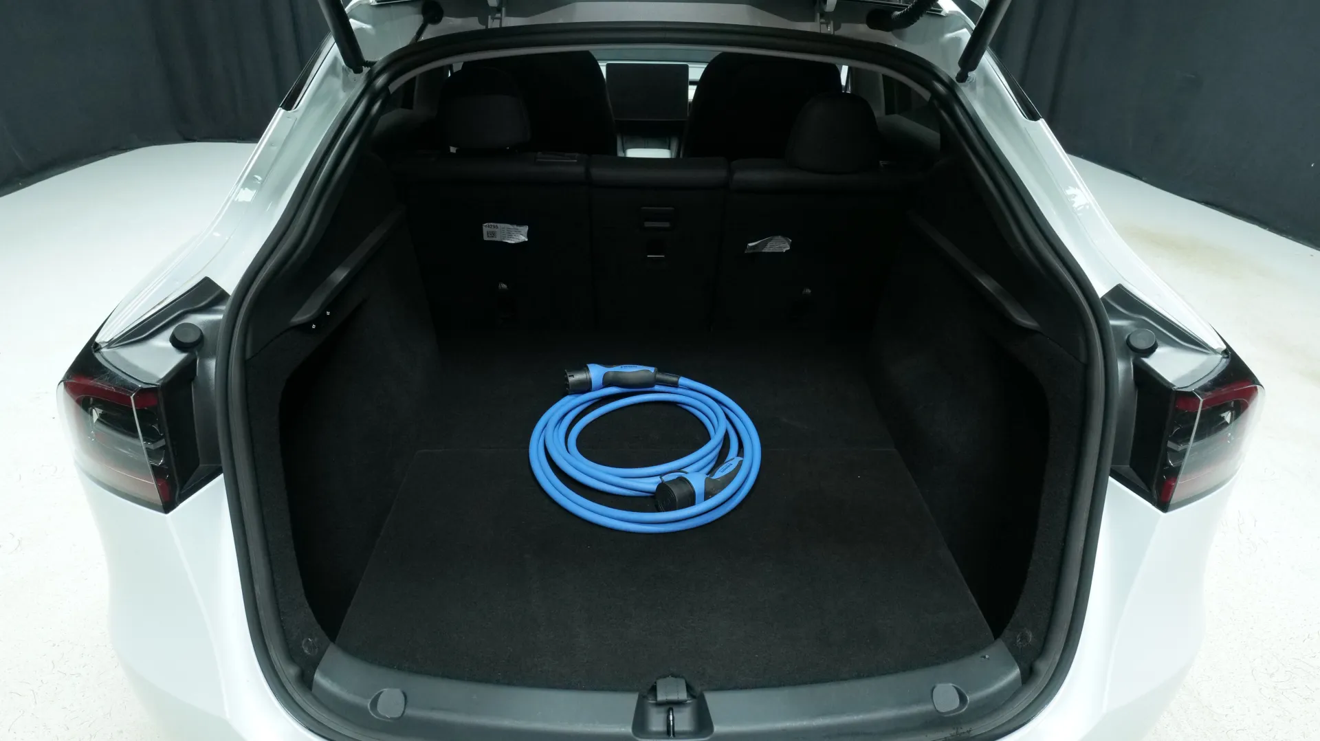 Autokuva 15 - MOU-754