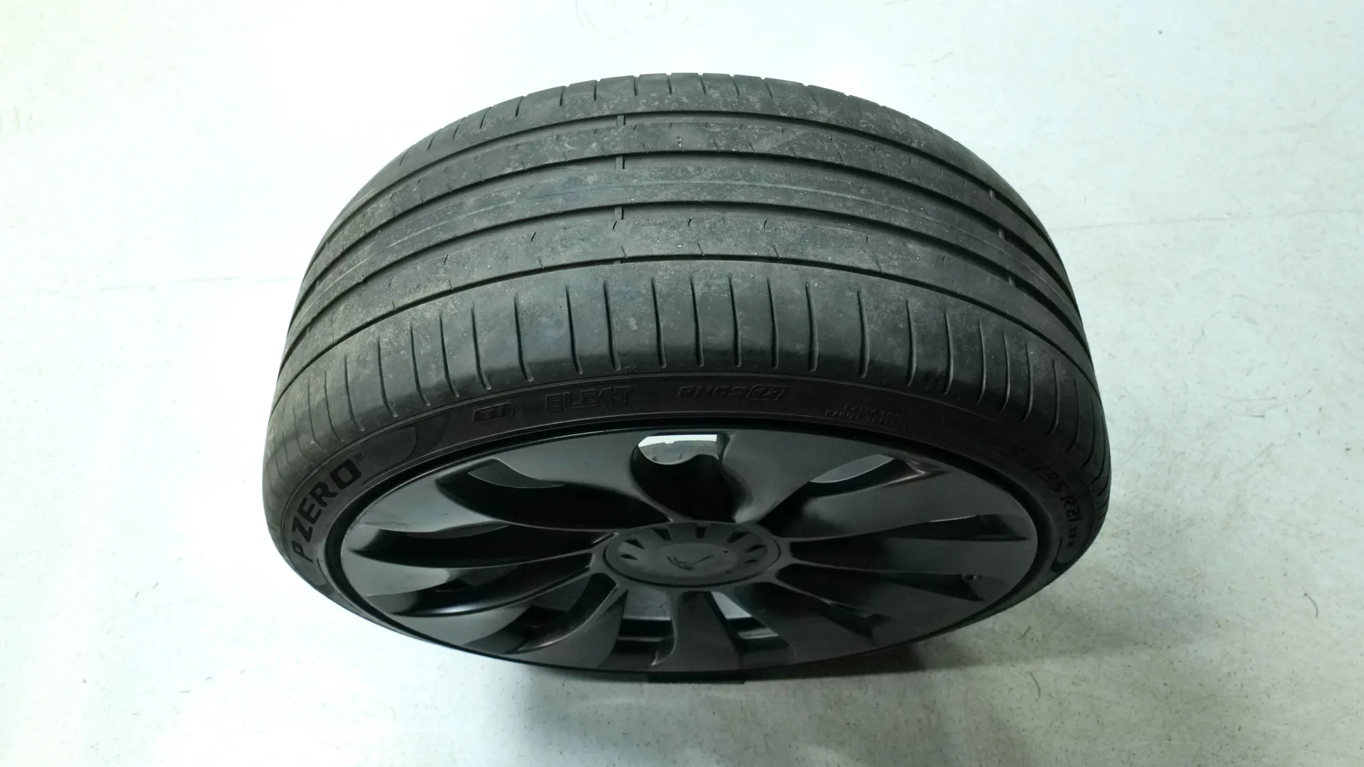 Autokuva 19 - MOU-754