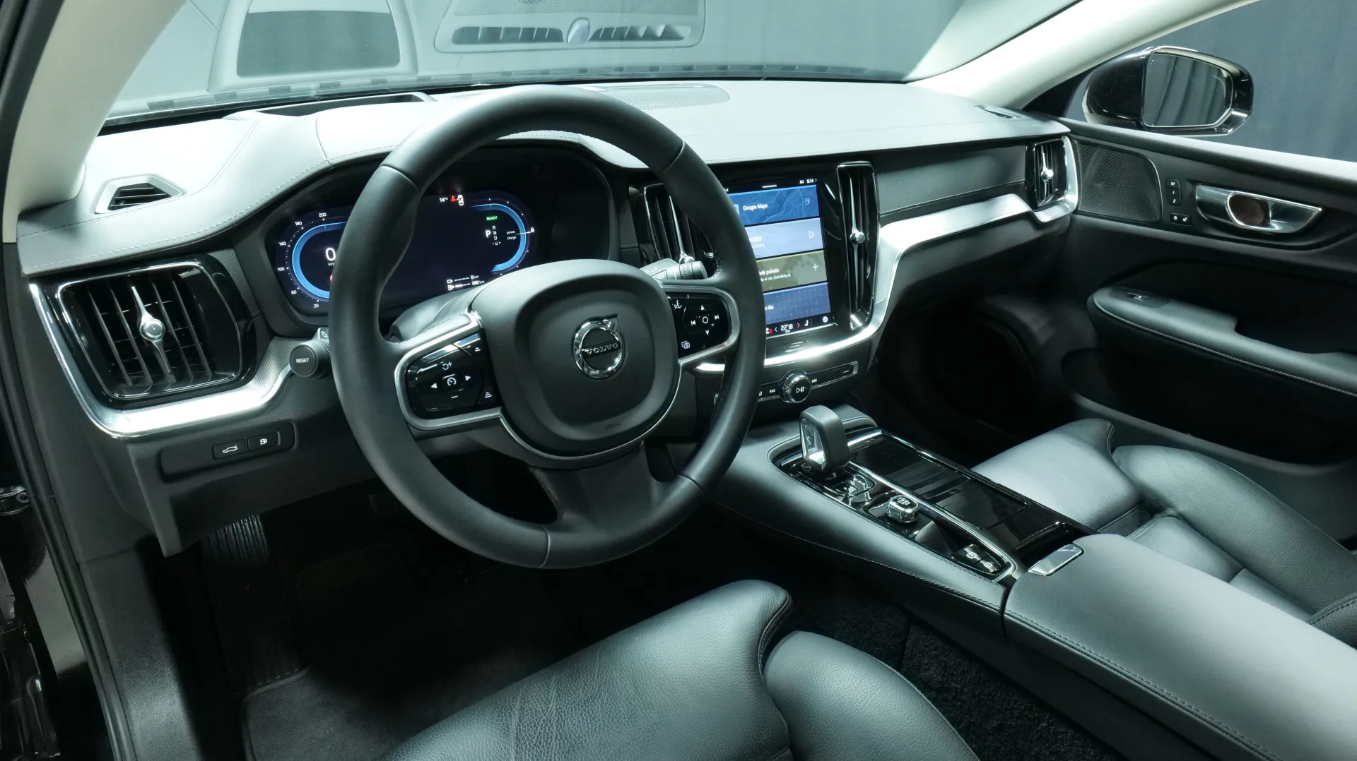 Autokuva 13 - MOV-167