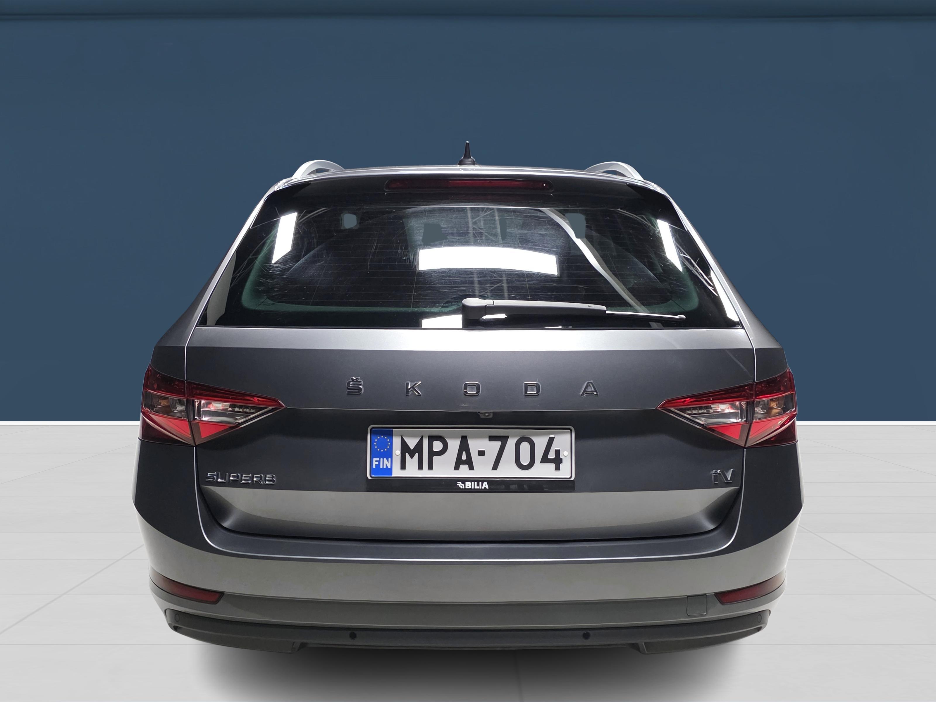Skoda Superb 2023, kuva 5/15