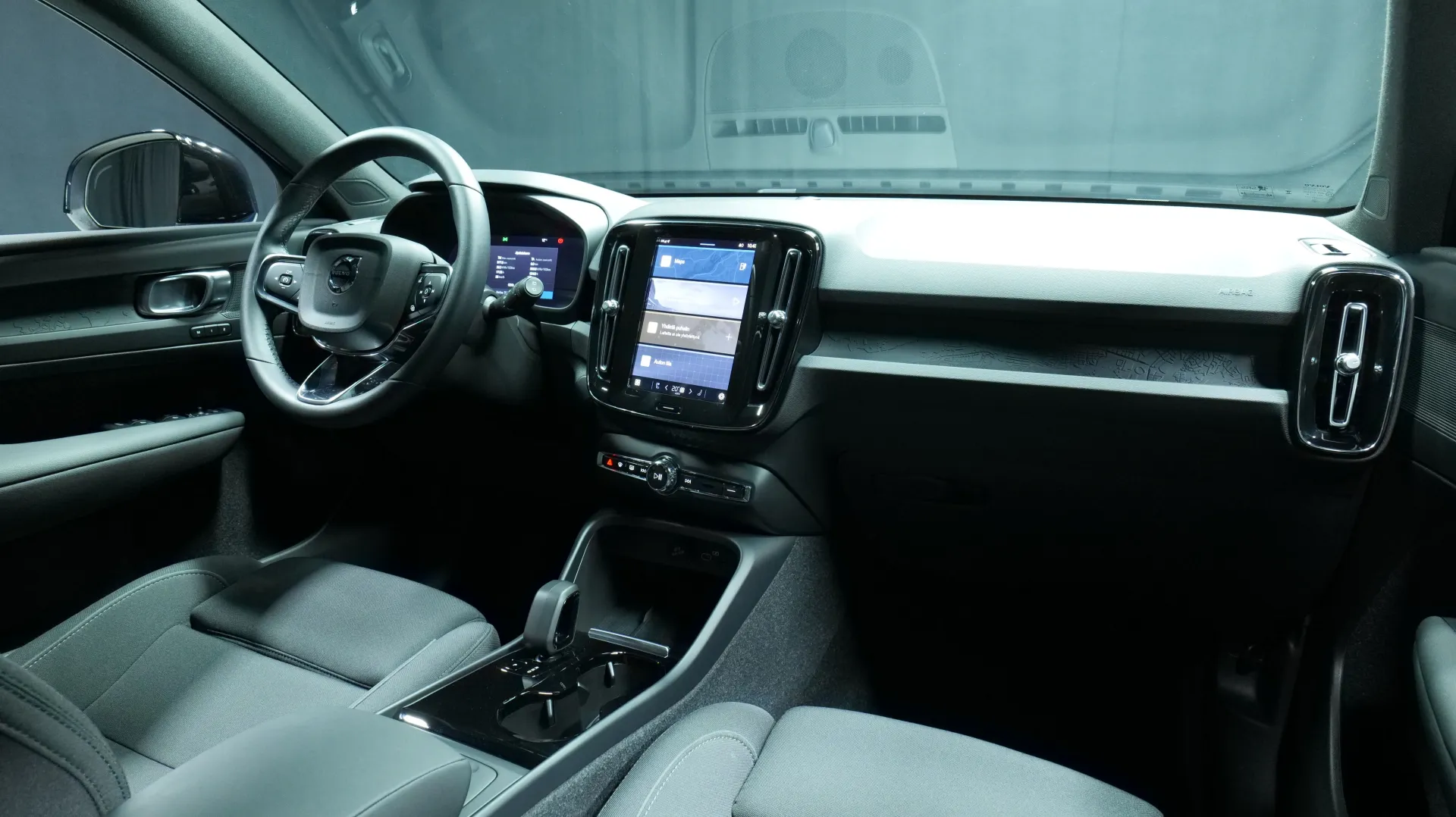 Autokuva 18 - MPB-203