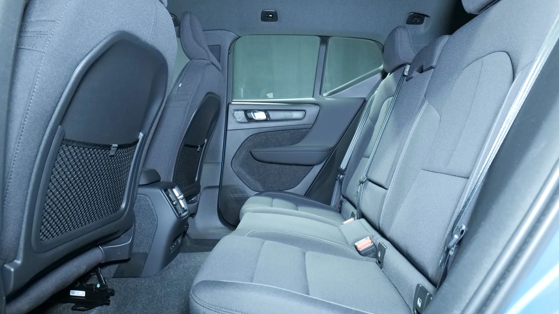 Autokuva 16 - MPB-203