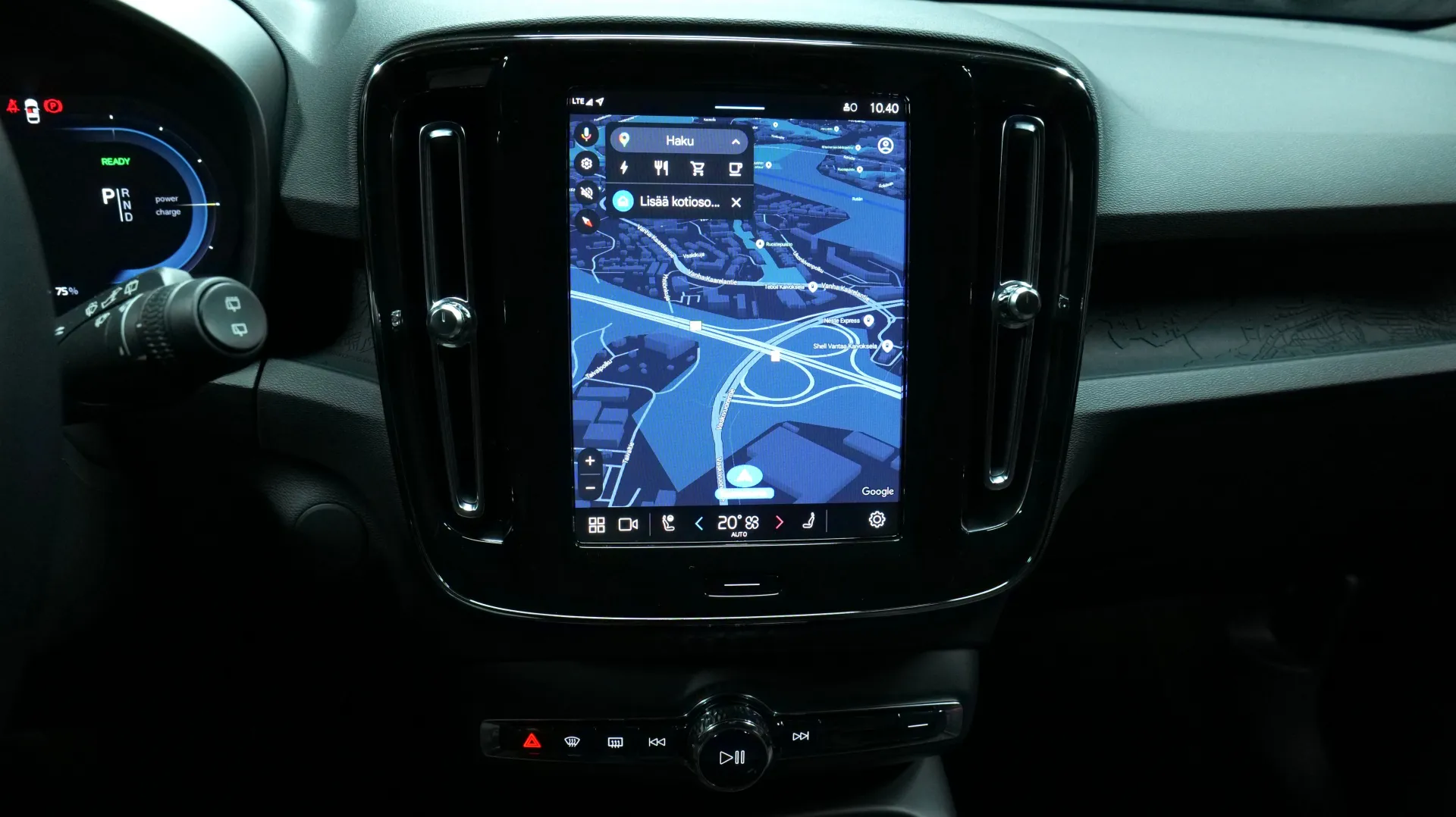 Autokuva 7 - MPB-203