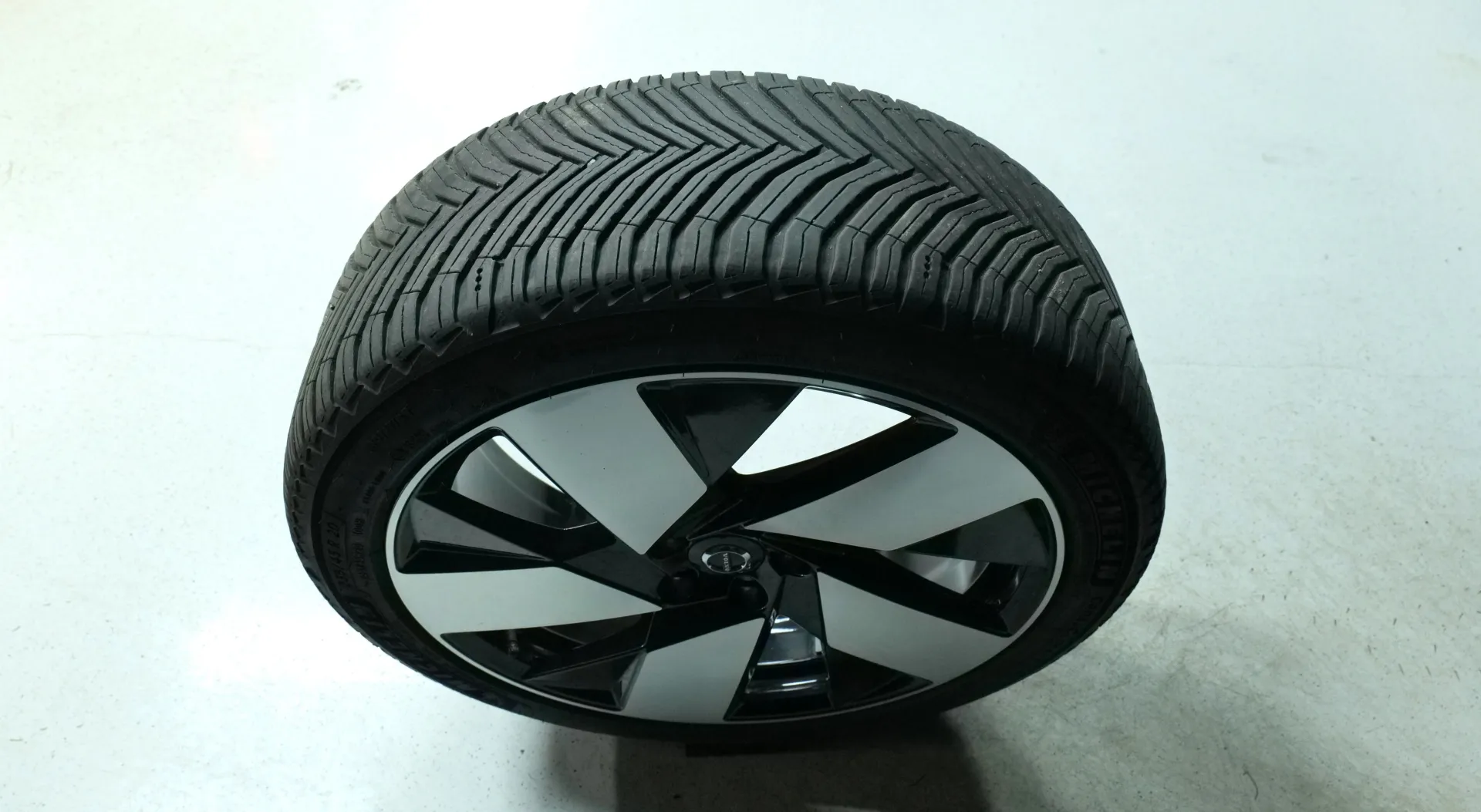 Autokuva 20 - MPB-203