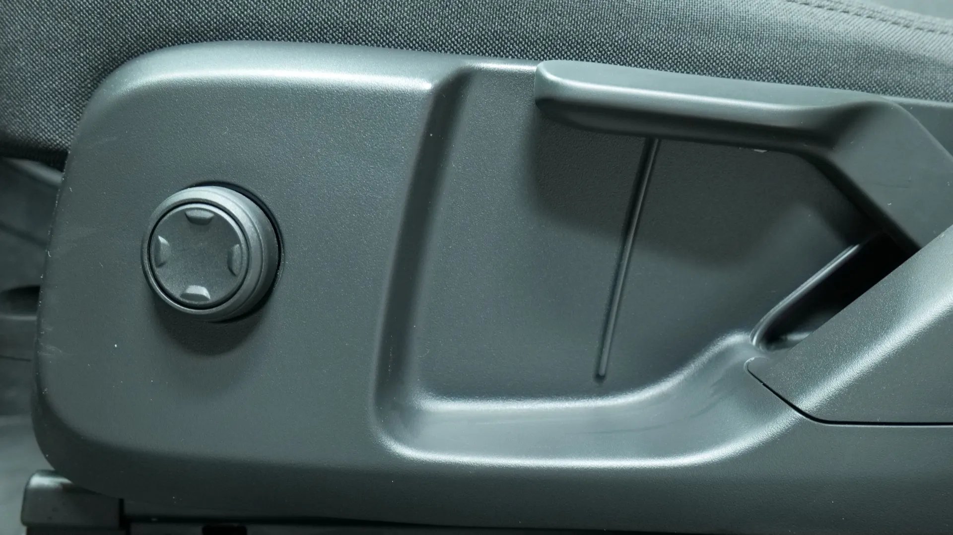 Autokuva 10 - MPB-809