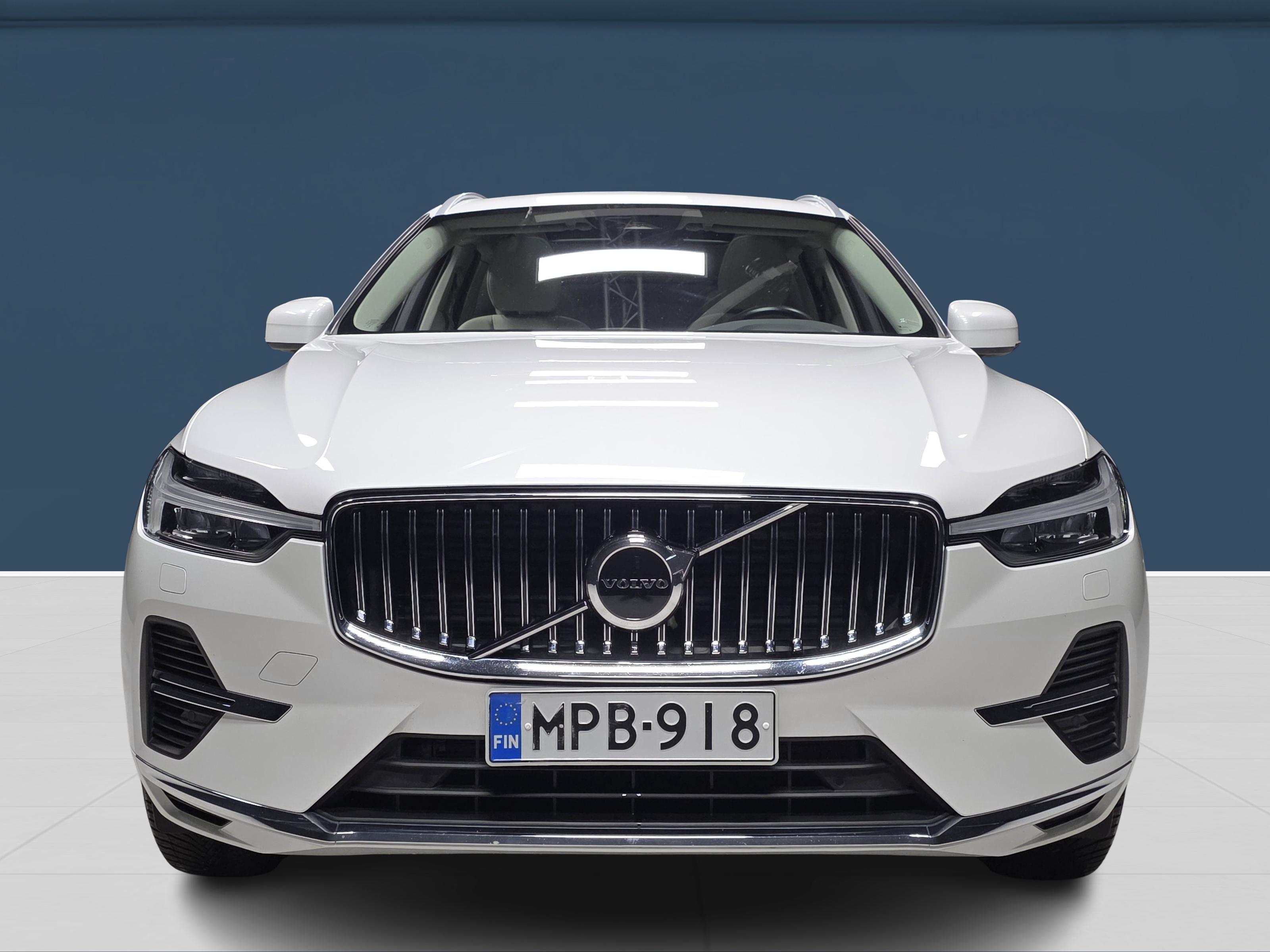 Volvo XC60 2024, photo 2/17