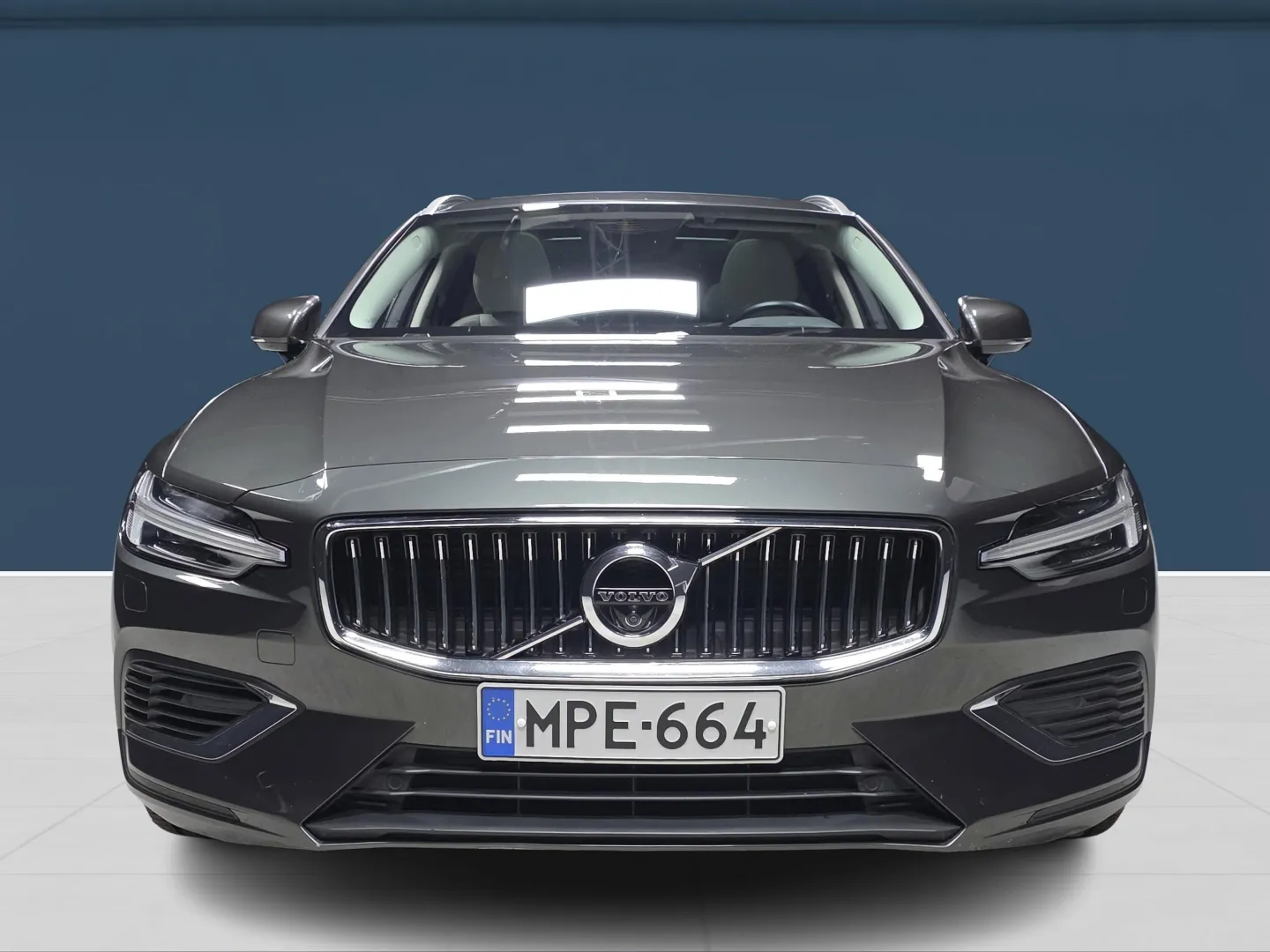 Autokuva 2 - MPE-664