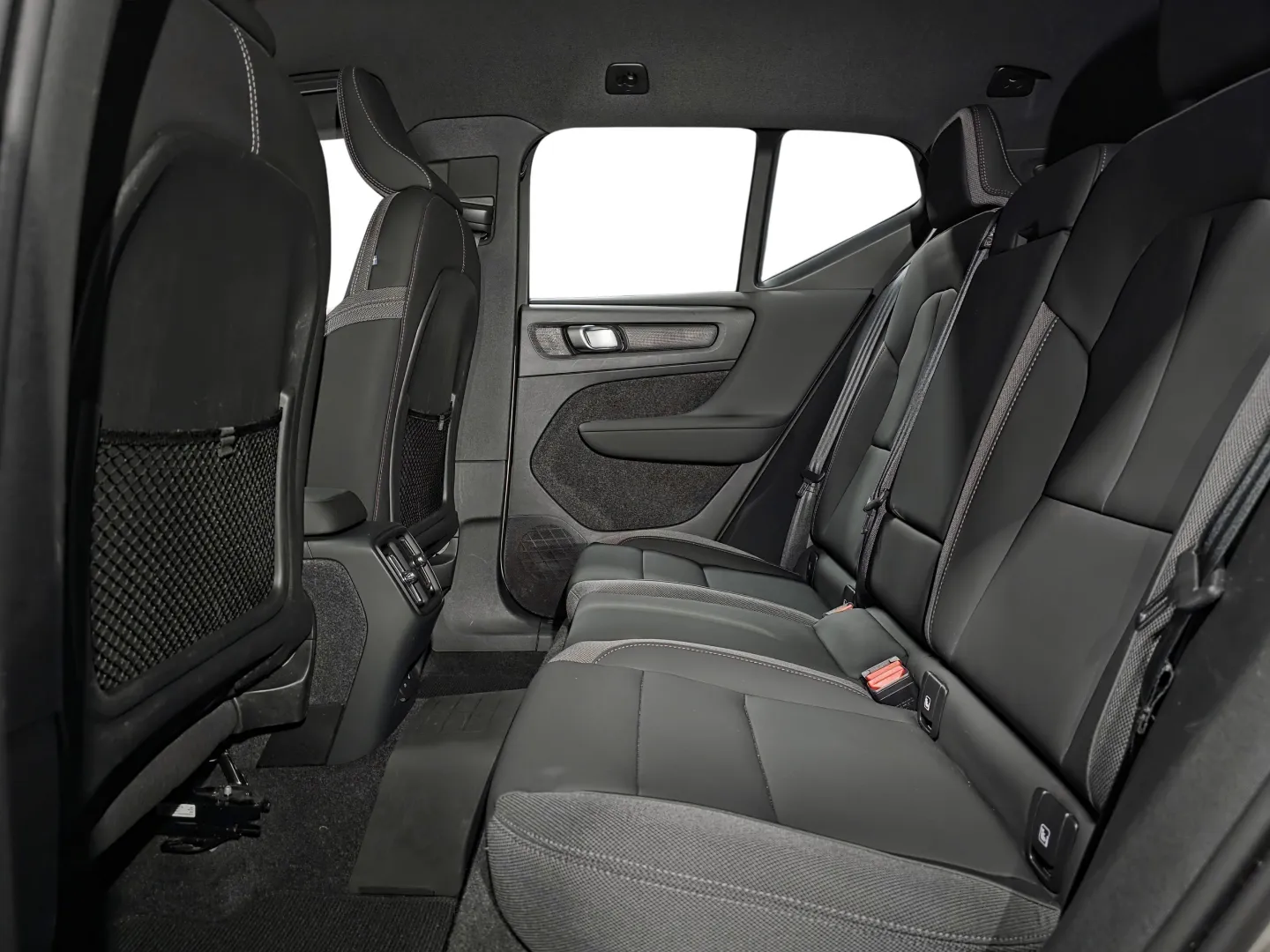 Autokuva 9 - MPN-784