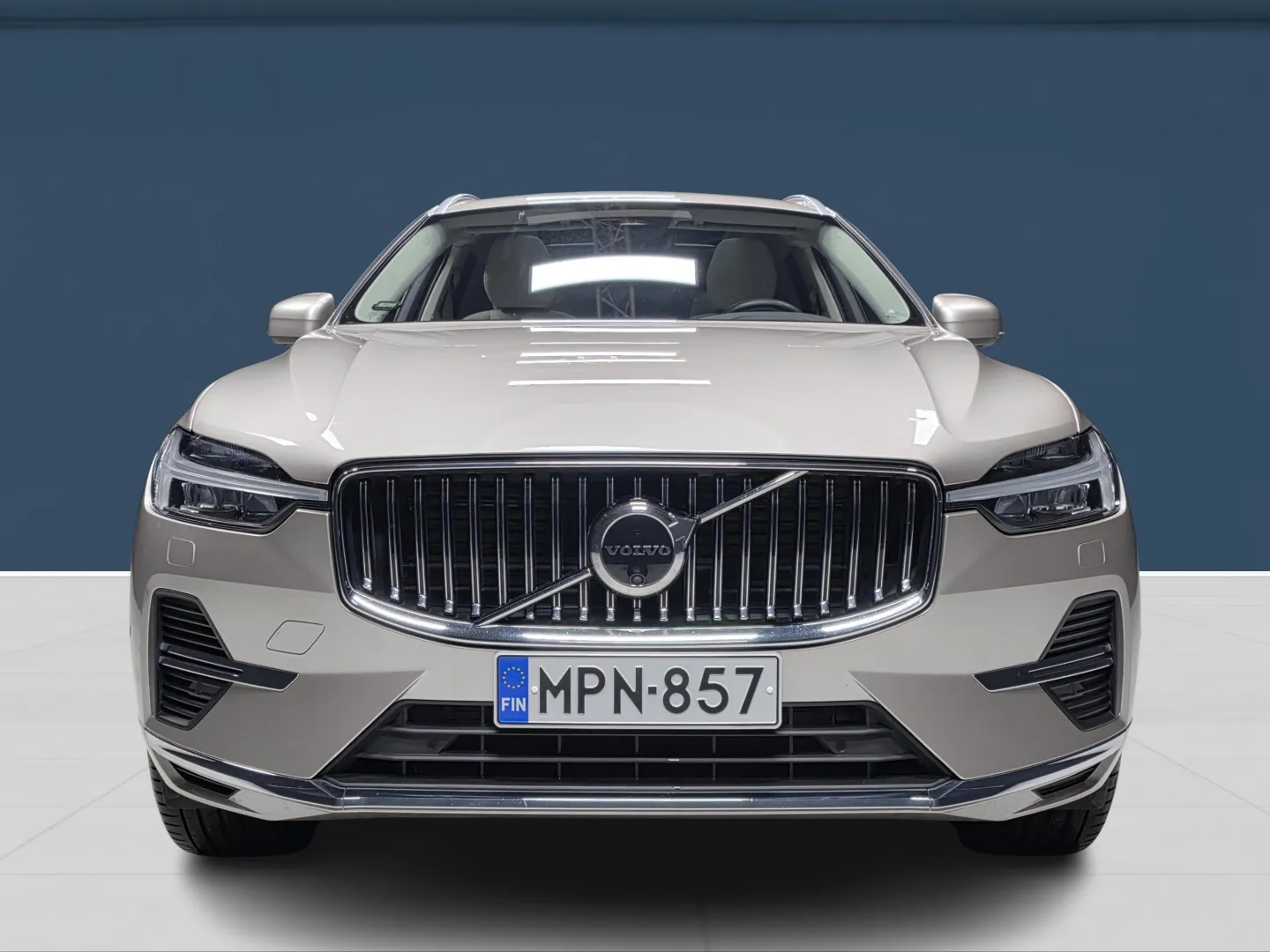 Autokuva 2 - MPN-857
