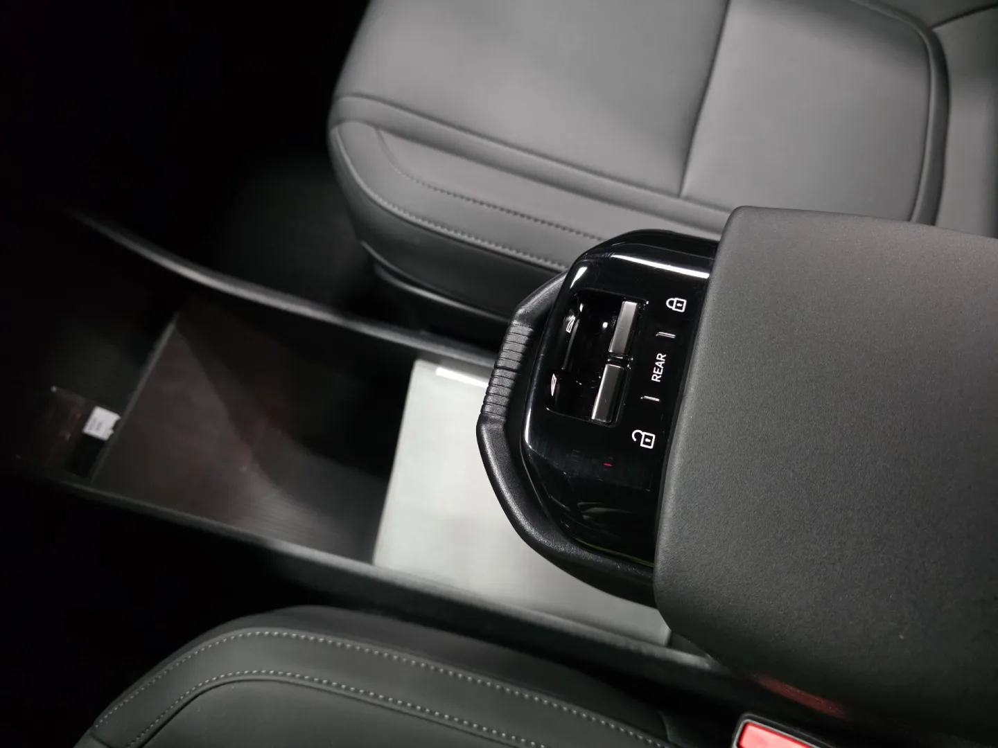 Autokuva 7 - MPS-410