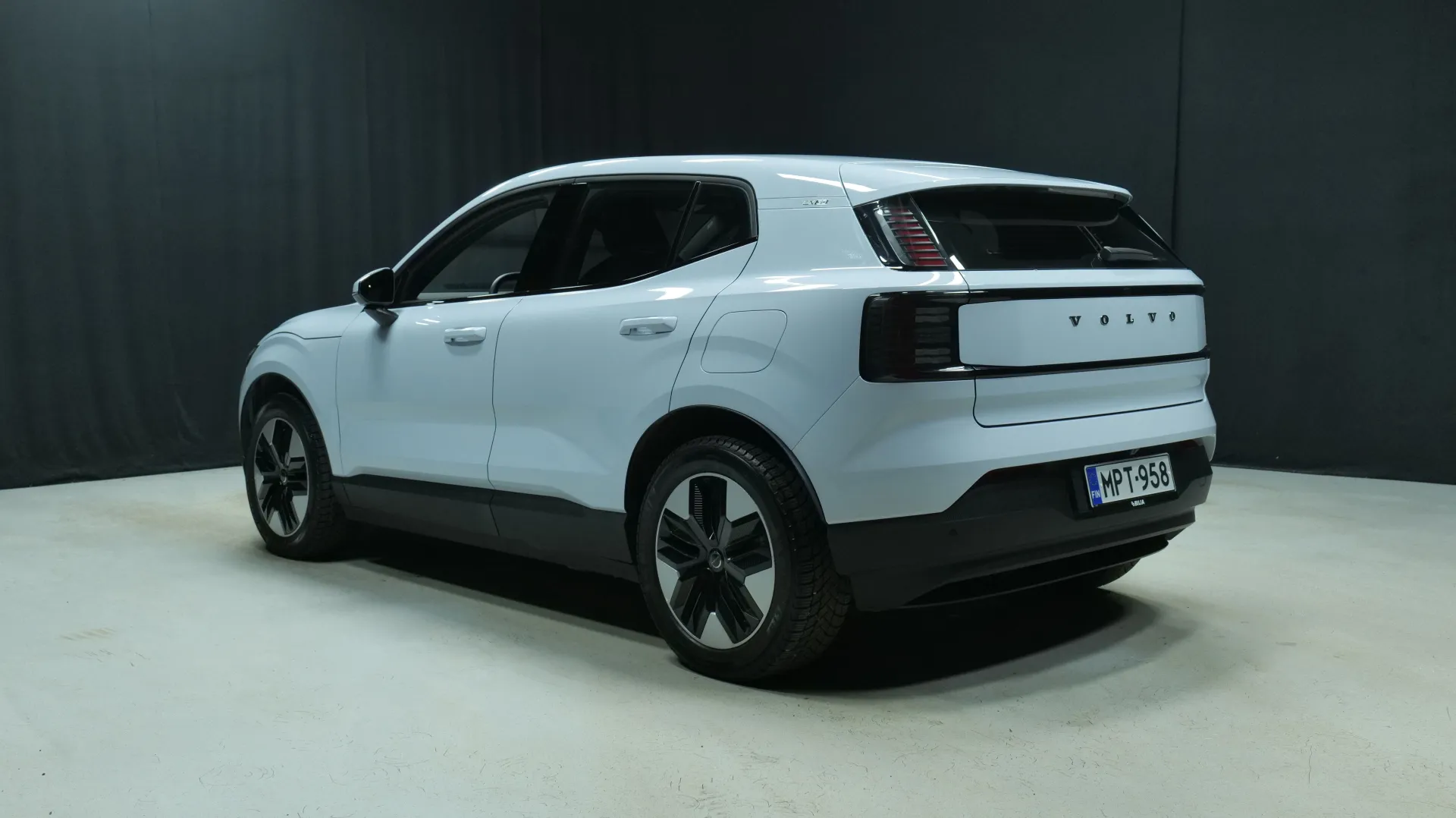 Autokuva 2 - MPT-958