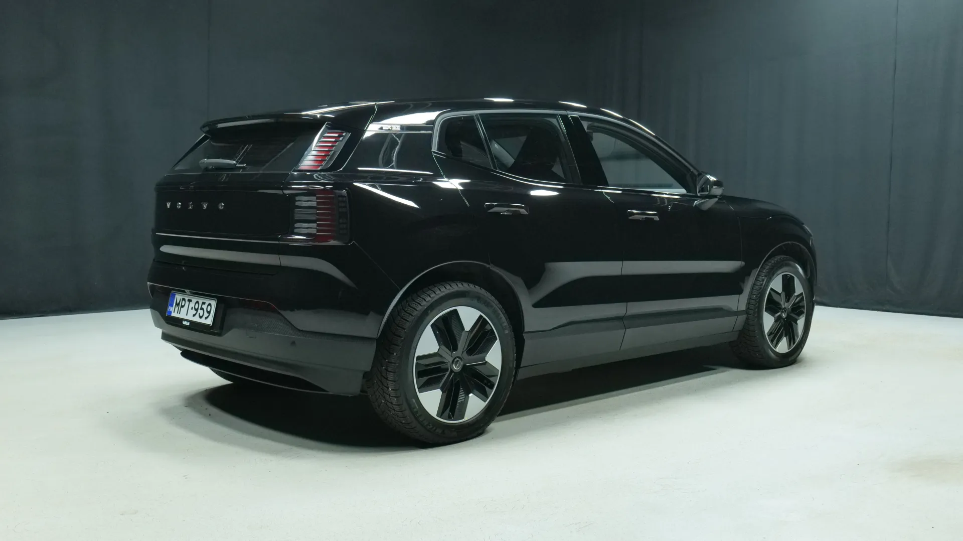 Autokuva 3 - MPT-959