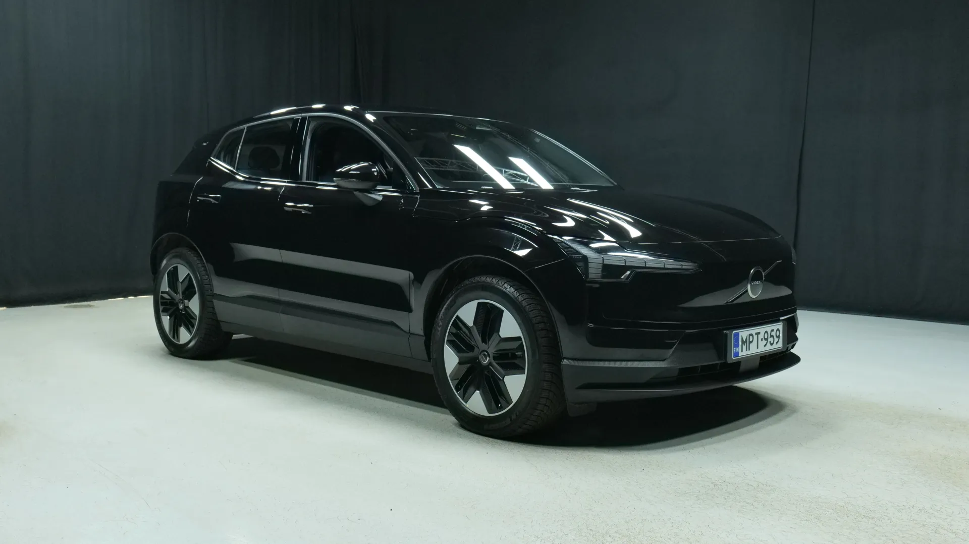 Autokuva 5 - MPT-959