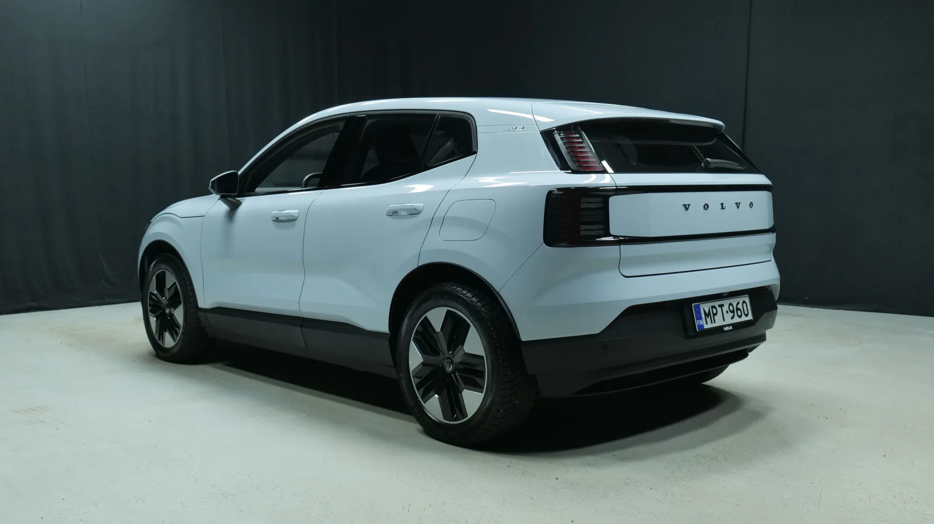 Autokuva 2 - MPT-960