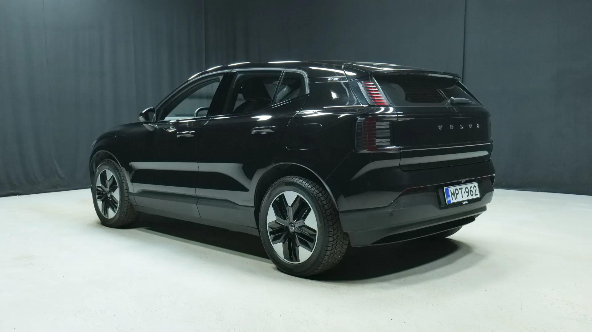 Autokuva 2 - MPT-962