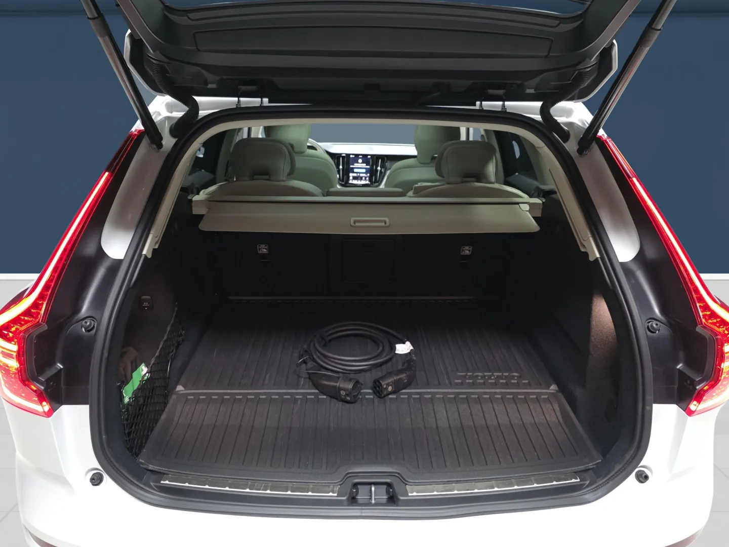 Autokuva 11 - MPX-214