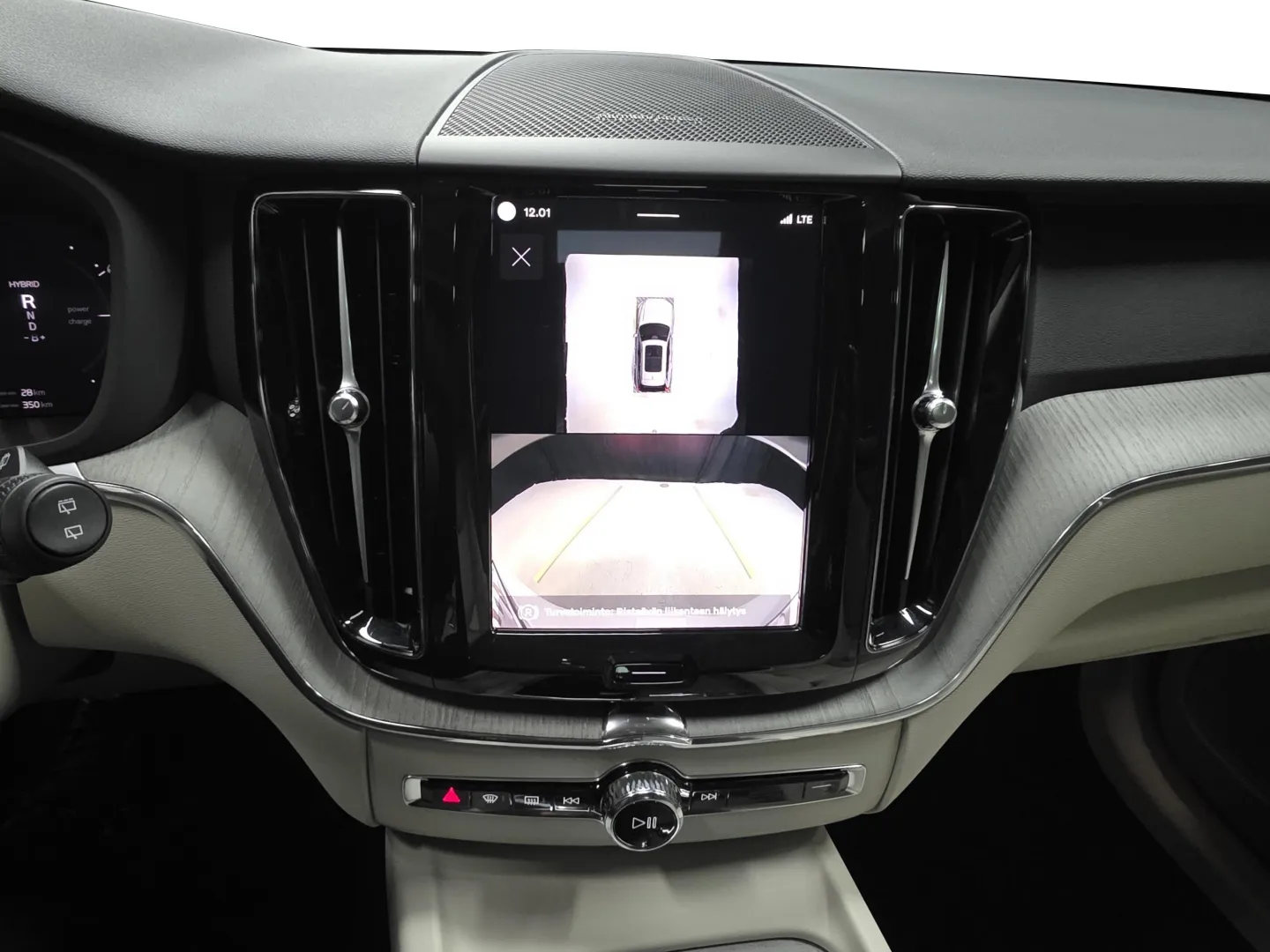 Autokuva 13 - MPX-214