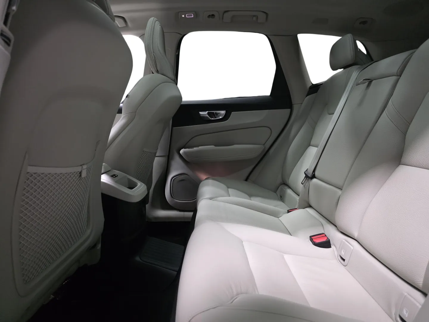 Autokuva 9 - MPX-214