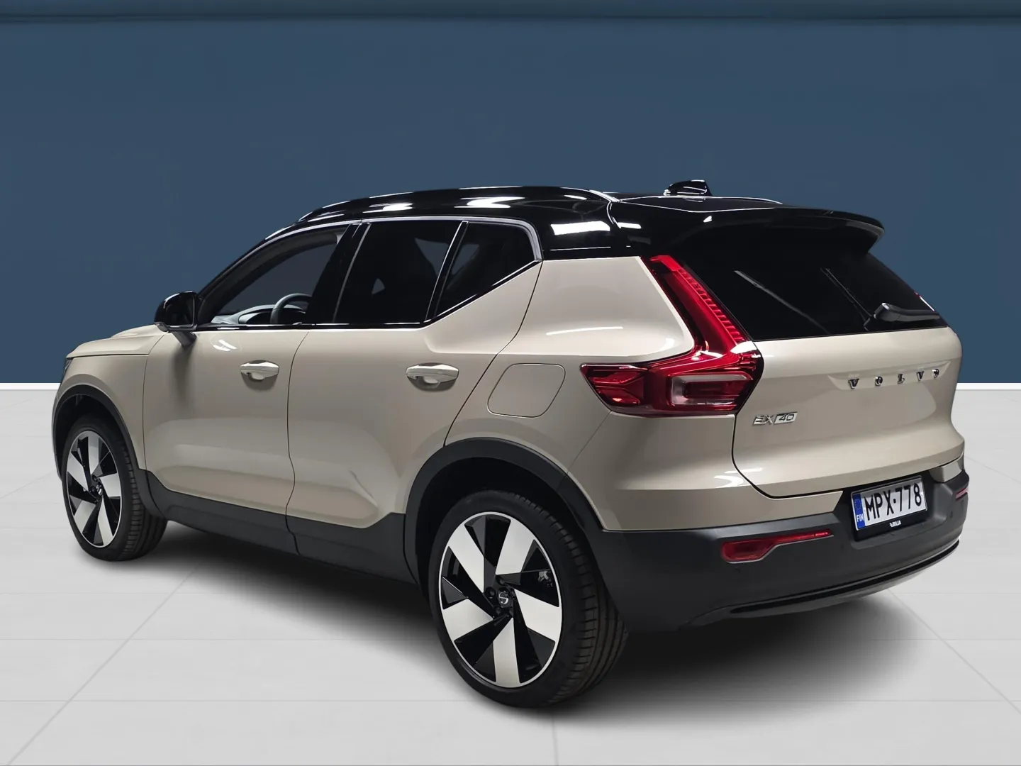 Autokuva 6 - MPX-778