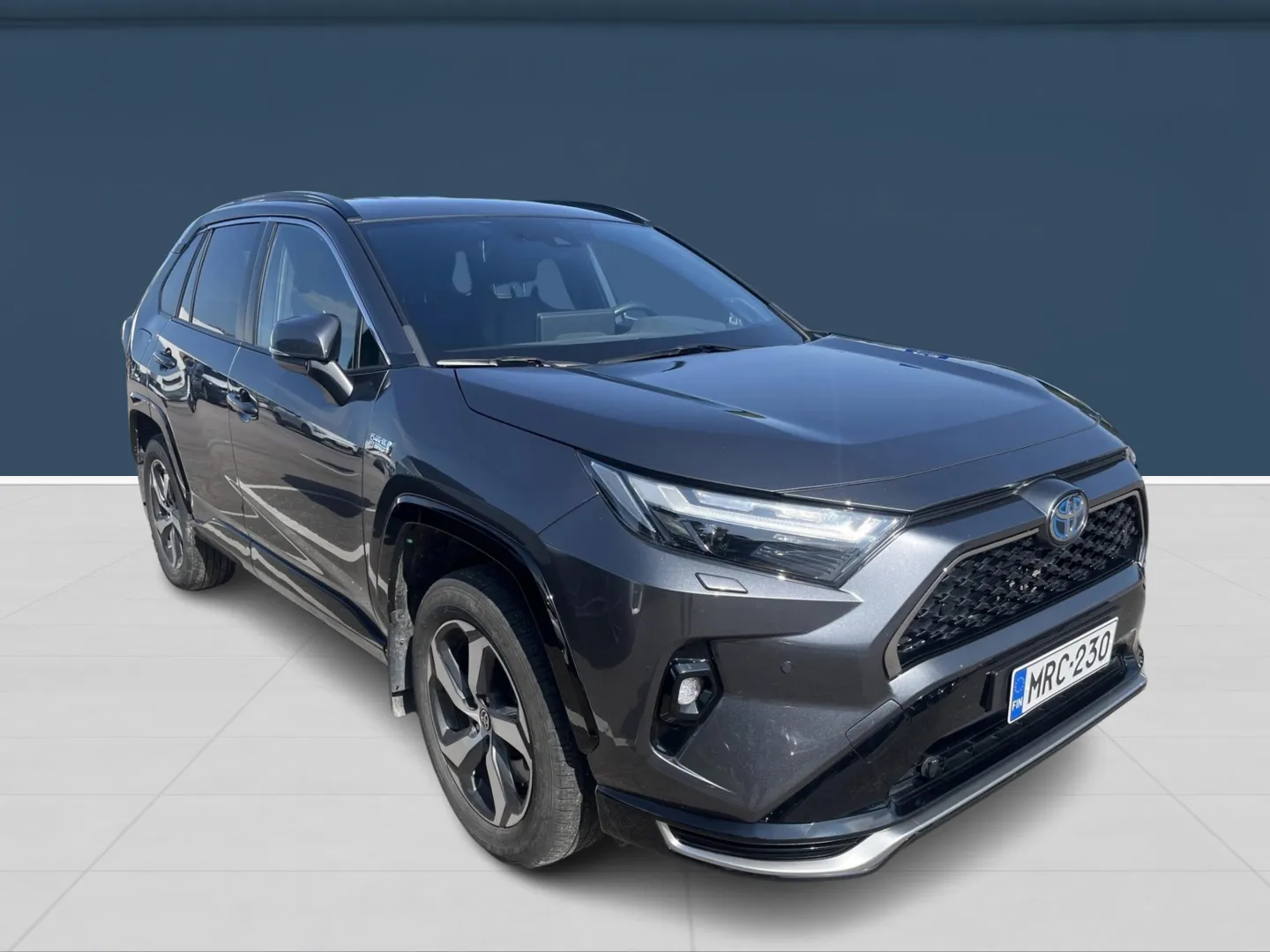 Autokuva 3 - MRC-230